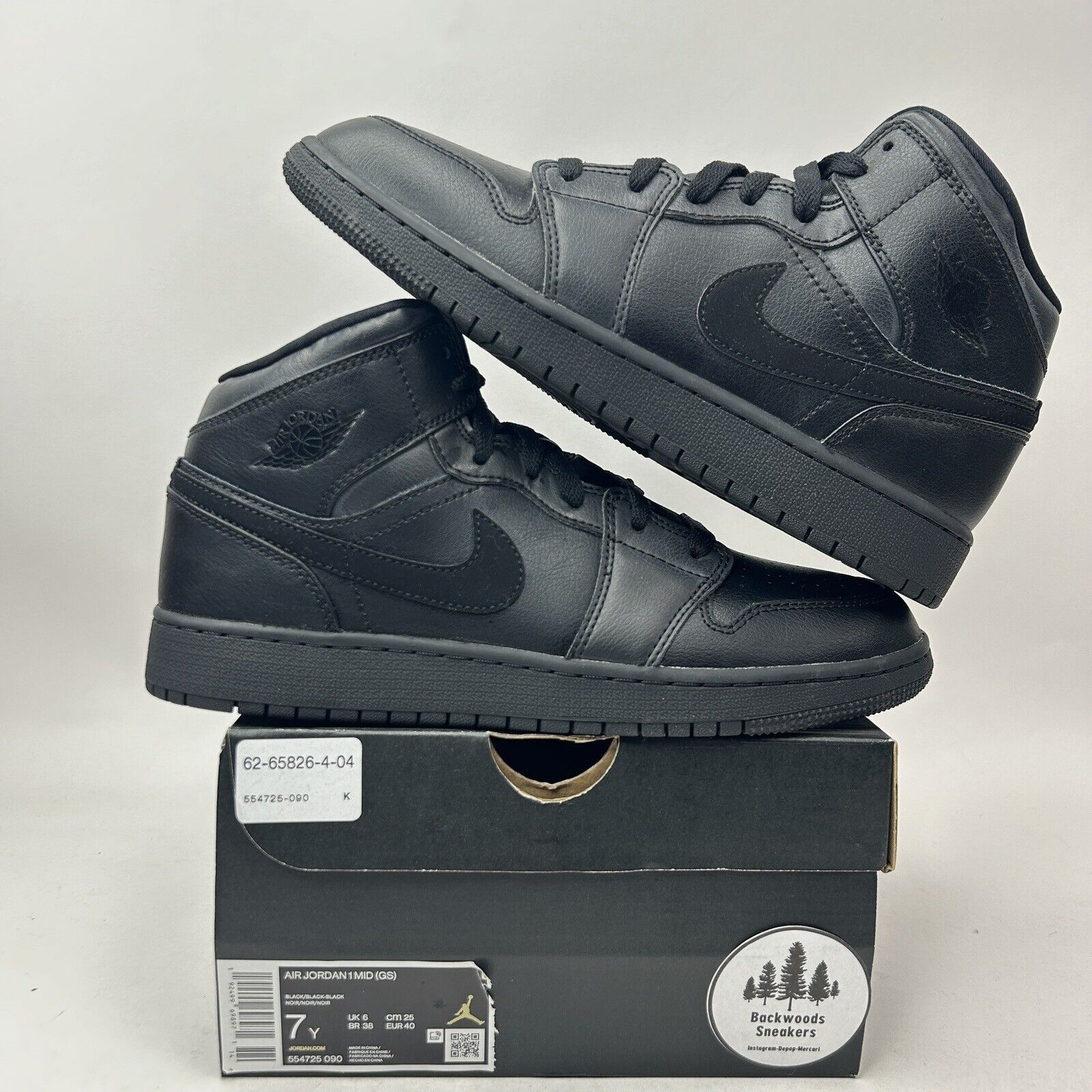 Jordan Brand Nike Air Jordan 1 Mid GS “Deep Black Nubuck Swoosh” 2023 Size US 8.5 / IT 38.5 - 1 Thumbnail