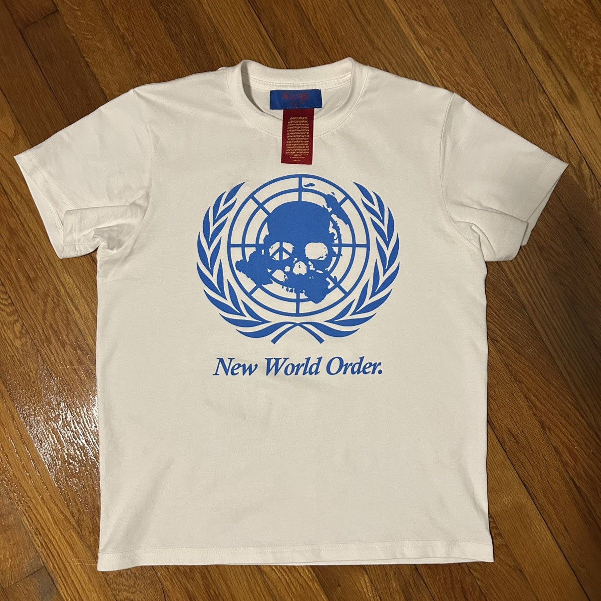 Other Peace In War Size US S / EU 44-46 / 1 - 1 Thumbnail