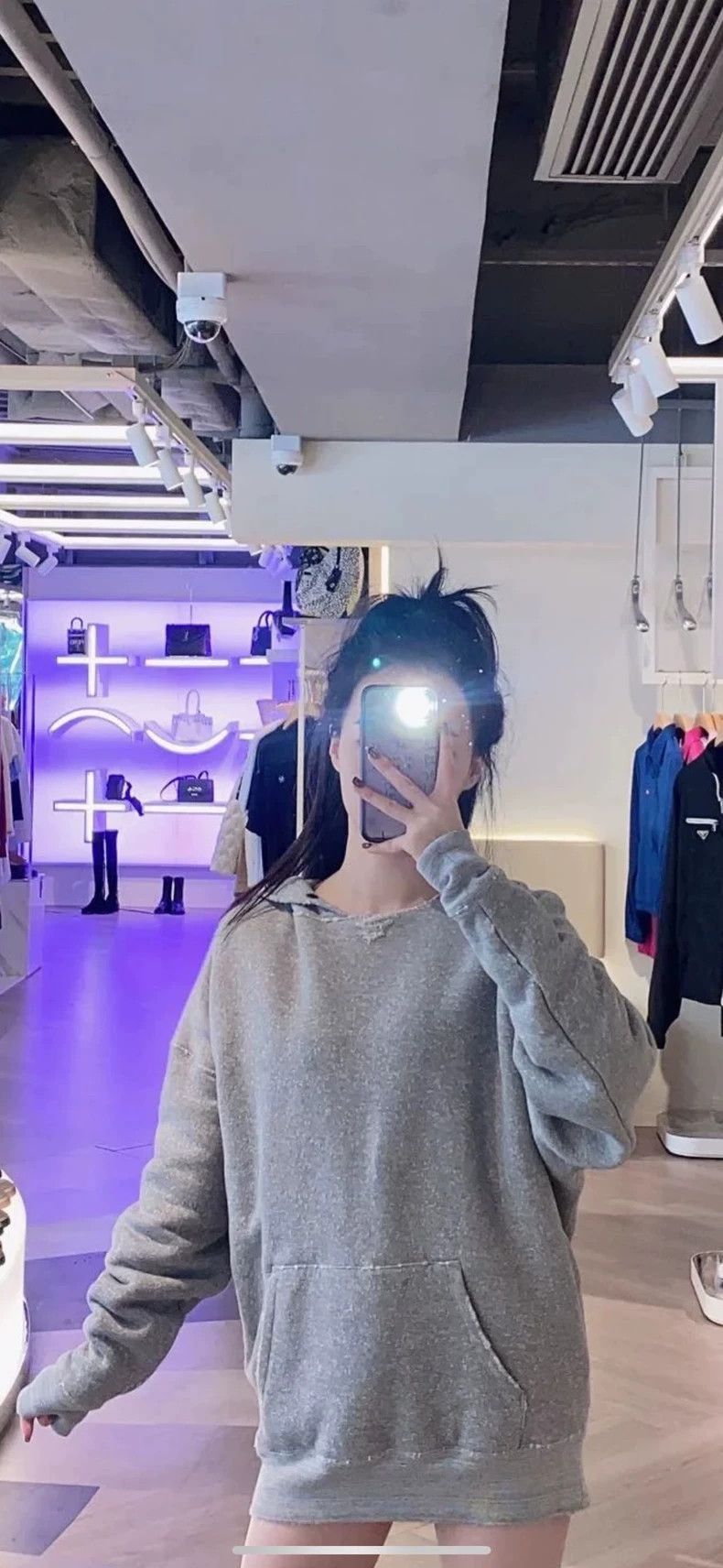 Saint Laurent Paris Saint Laurent Paris Saint Laurent Gray Hoodie for Women-25 Size US XS / EU 42 / 0 - 3 Thumbnail