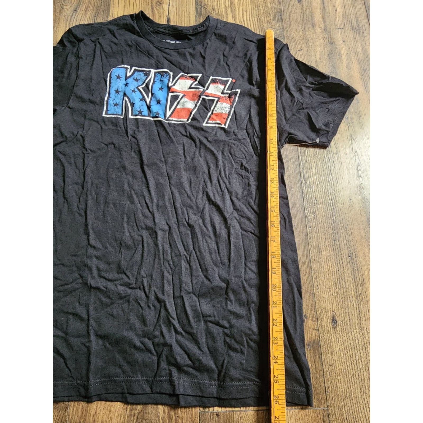 Logo 7 Kiss Mens M T Shirt Logo American Flag Crew Neck Short Sleeve Black Cotton Blend Rock Graphic Print Vintage: No Theme Rock 100%9 Size US M / EU 48-50 / 2 - 2 Thumbnail