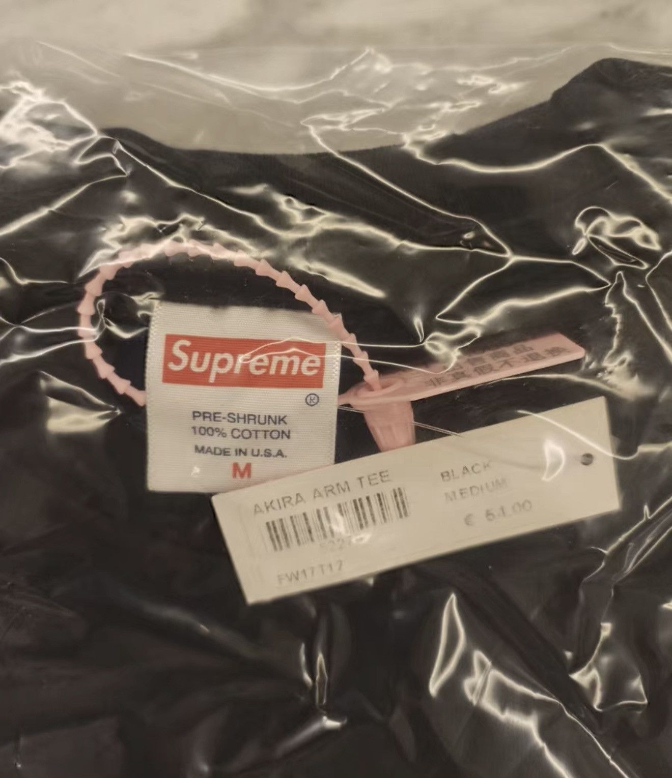 Supreme Supreme fw17 Akira arm tee T-shirt black Size US M / EU 48-50 / 2 - 2 Thumbnail