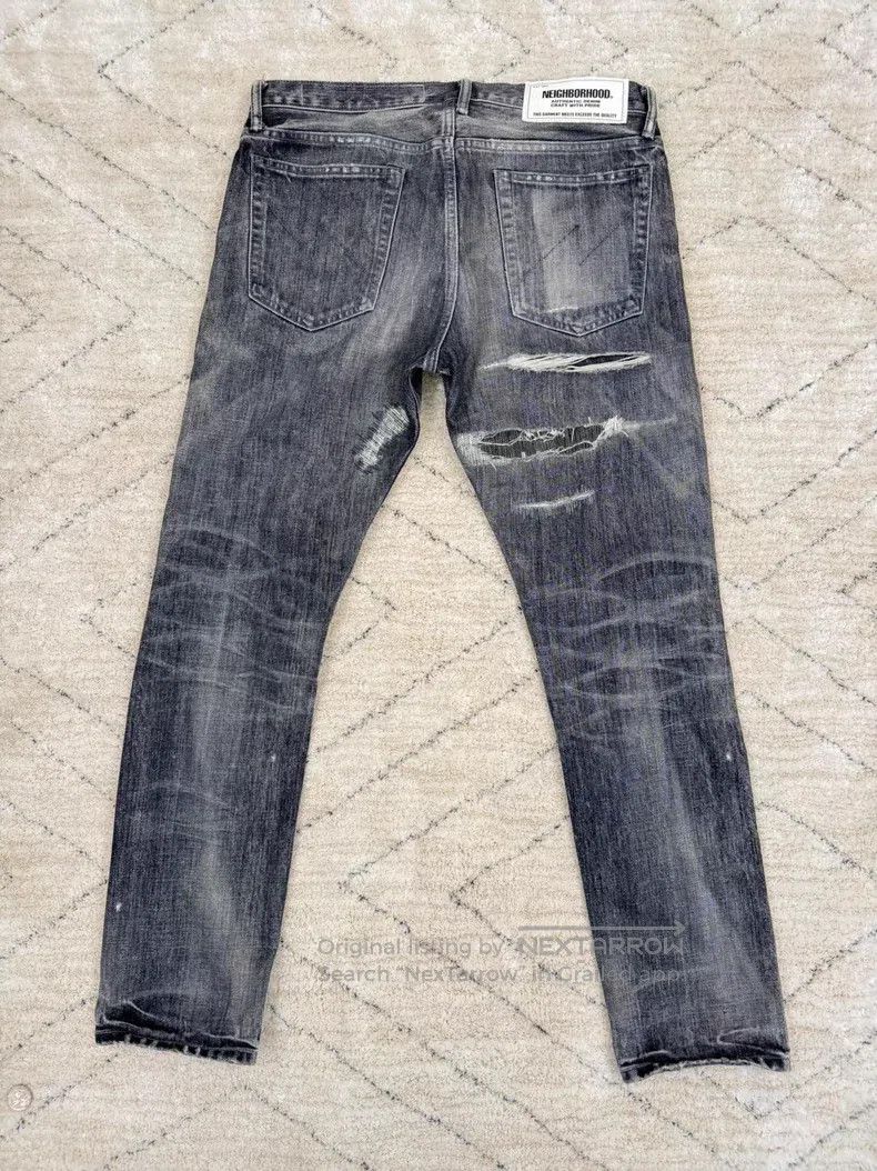 Neighborhood Neighborhood size M Jeans Size US 27 - 2 Thumbnail