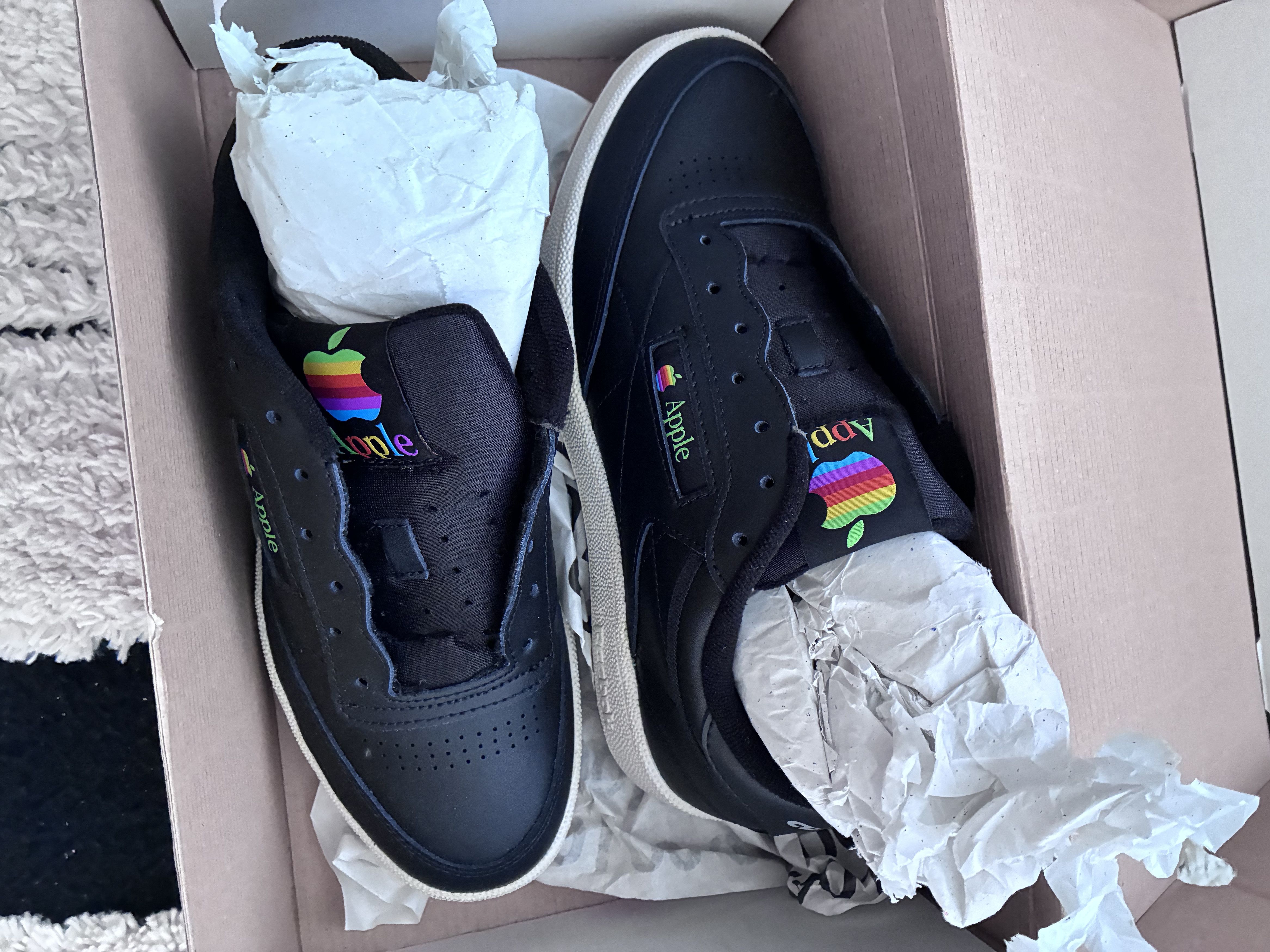 Reebok Thinking Different x Foxtrot "Bad Apple" Employee Shoe 9 Size US 9 / EU 42 - 6 Thumbnail