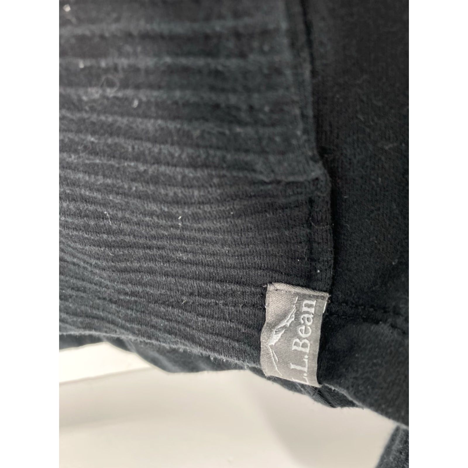 Vintage VINTAGE LL Bean Sweatshirt Men XL Solid Black Pullover Collared Cowl Collar Cotton Blend Casual Mens XL Black Sweatshirt Size US XL / EU 56 / 4 - 4 Thumbnail
