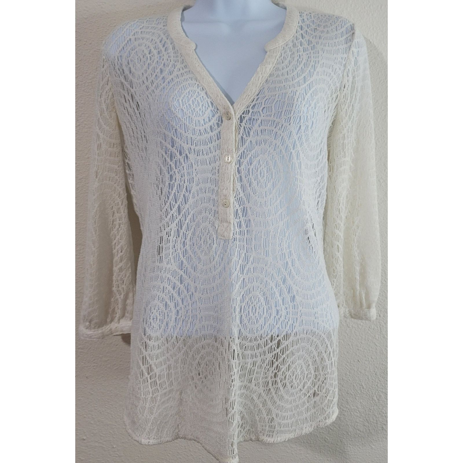 Lucky Brand Lucky Brand Cream Crochet Henley Sweater Top Small Size S / US 4 / IT 40 - 1 Thumbnail