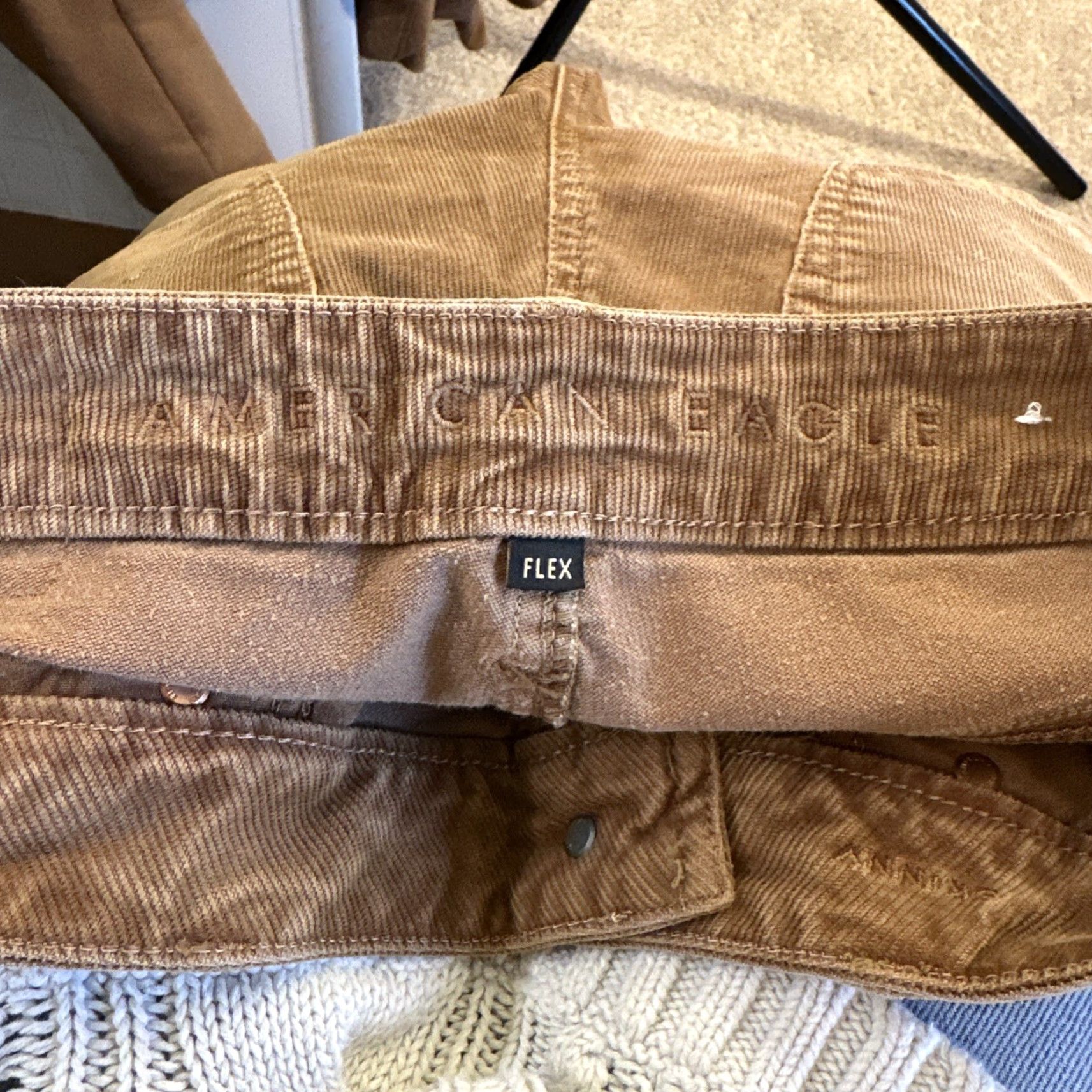 American Eagle Outfitters American Eagle Pants Mens 32X32 Flat Front Chino Corduroy Brown Preppy Size US 32 / EU 48 - 6 Thumbnail
