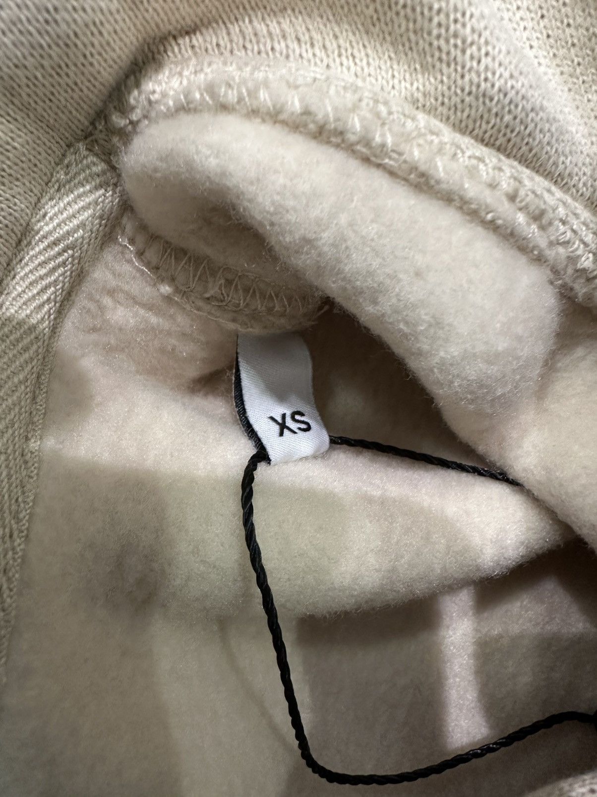 AMI AMI - ADC Embossed Hoodie Gingembre Size US XS / EU 42 / 0 - 3 Thumbnail