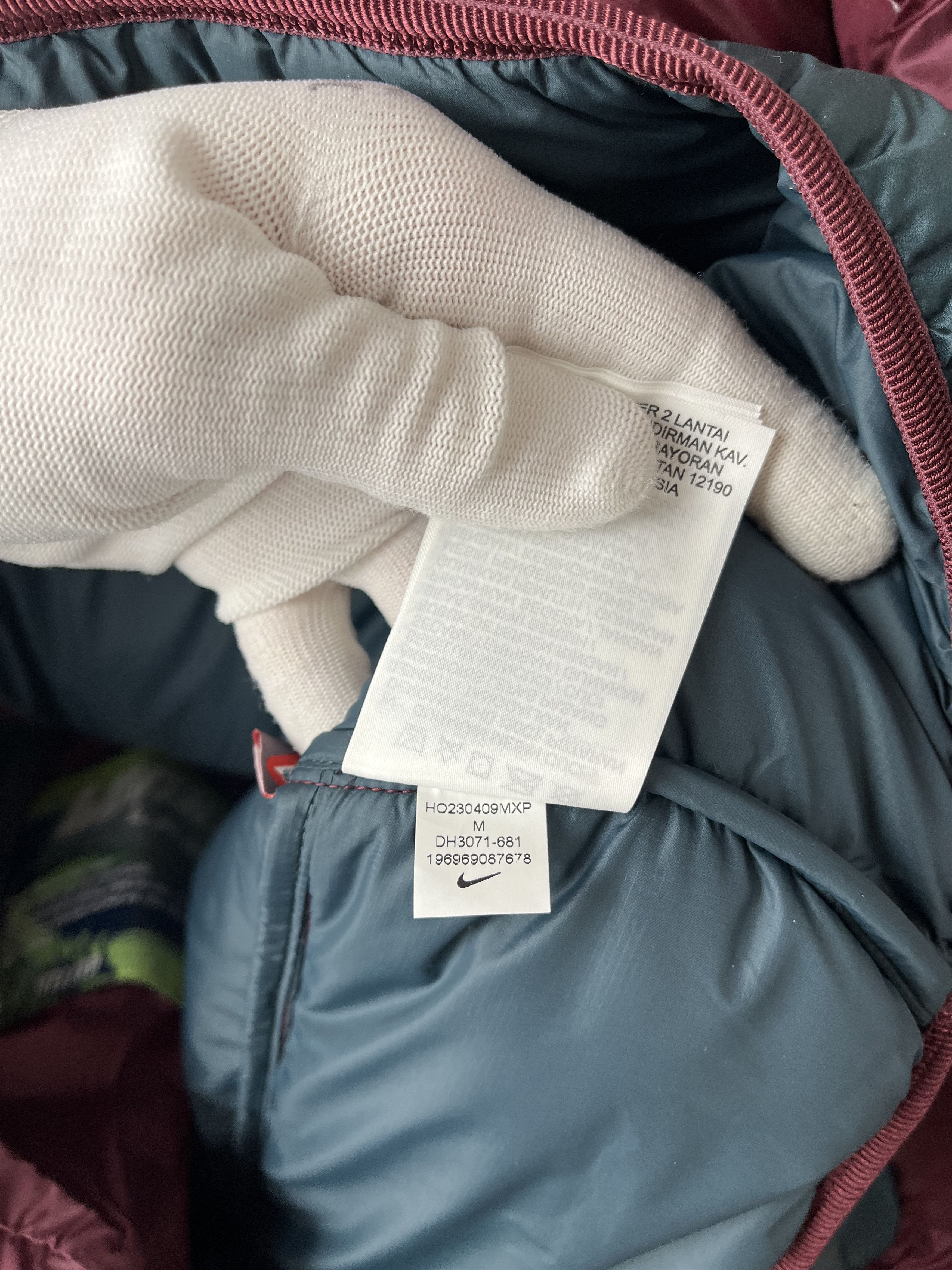 Nike ACG Down Jacket Nike ACG Therma-FIT ADV Lunar Lake Size US S / EU 44-46 / 1 - 10 Thumbnail