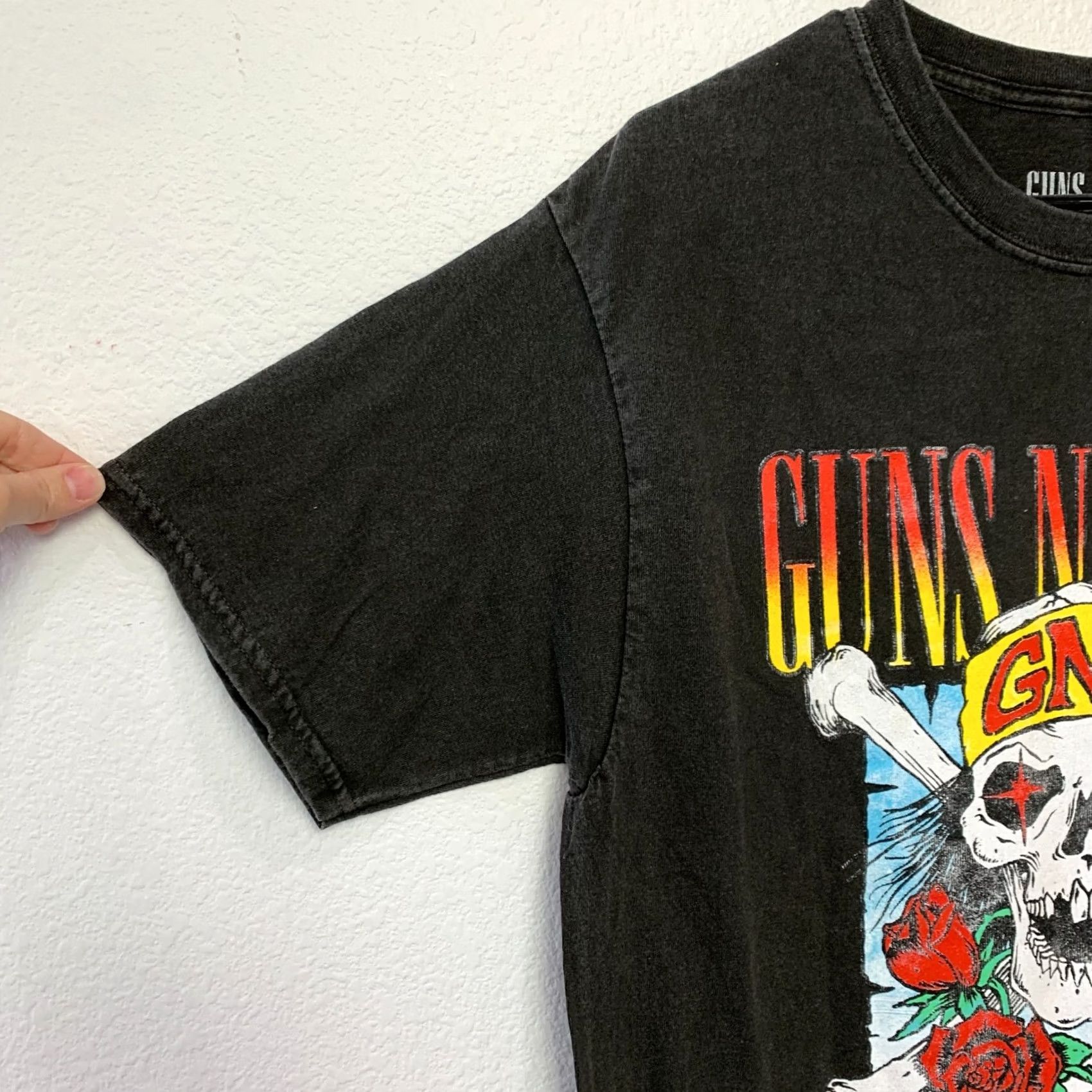 Vintage Guns N' Roses Tour 1988 Gundham Graphic Band Tee T-Shirt Size Medium Mens Black 100% Cotton Short Sleeve Crew Neck Vintage-Style Deadstock 2020s Size US M / EU 48-50 / 2 - 2 Thumbnail