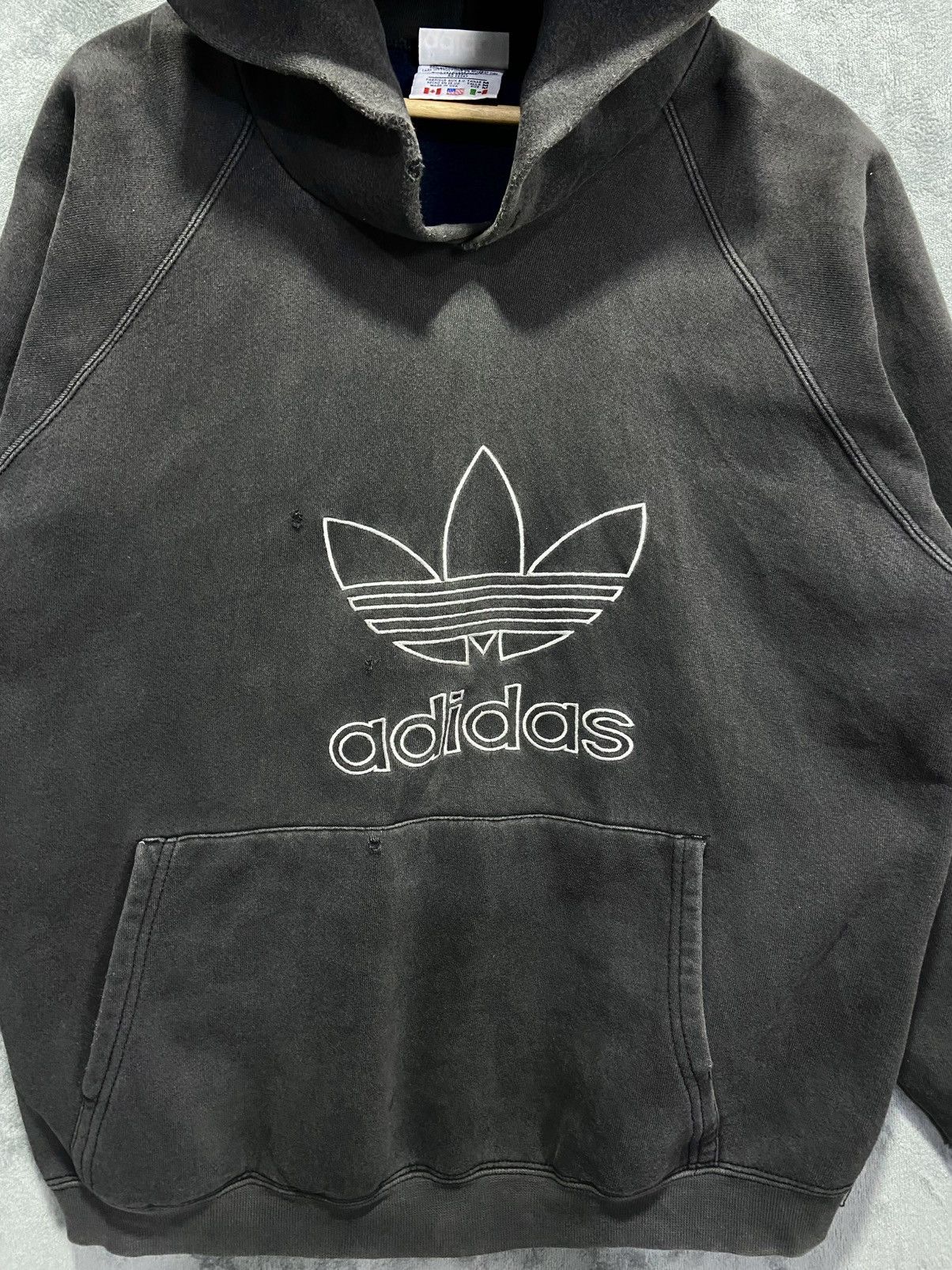 Adidas Vintage 90s Adidas Distressed Sunfaded Baggy Hoodie Size US M / EU 48-50 / 2 - 5 Thumbnail