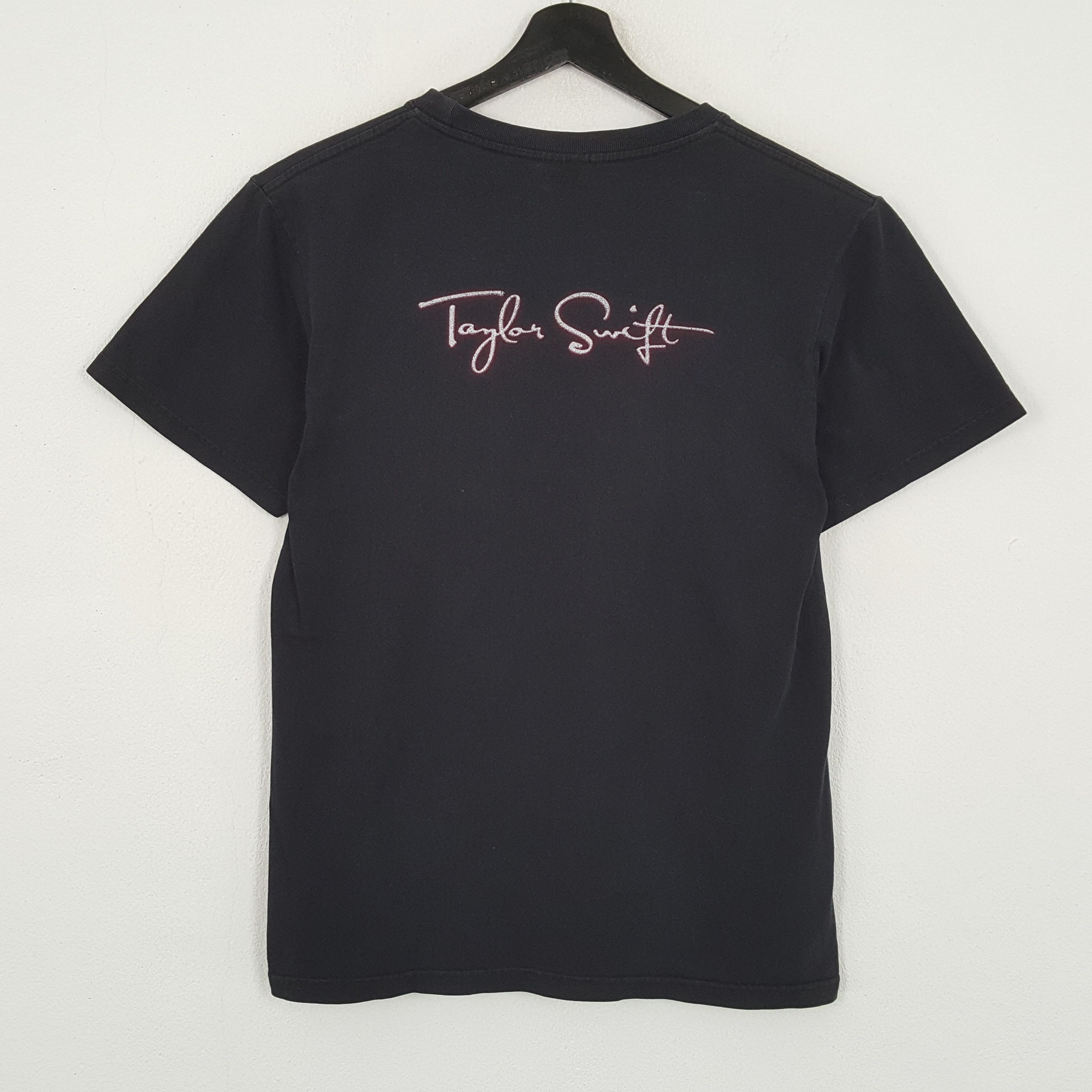 Band Tees × Vintage TAYLOR SWIFT Singer Music Tshirt Phototees Style Size US M / EU 48-50 / 2 - 3 Thumbnail