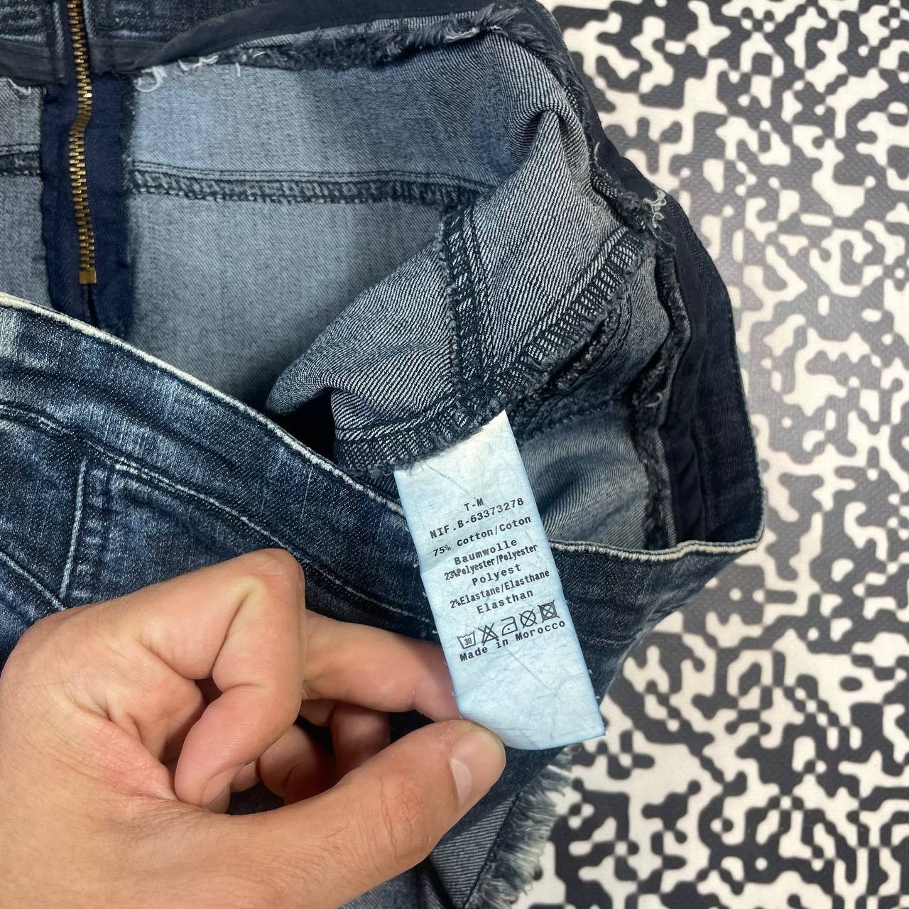 Japanese Brand Vintage Y2K Japanese Sexy Flared Mini Skirt Retro 90s Style Size 26" / US 2 / IT 38 - 17 Thumbnail