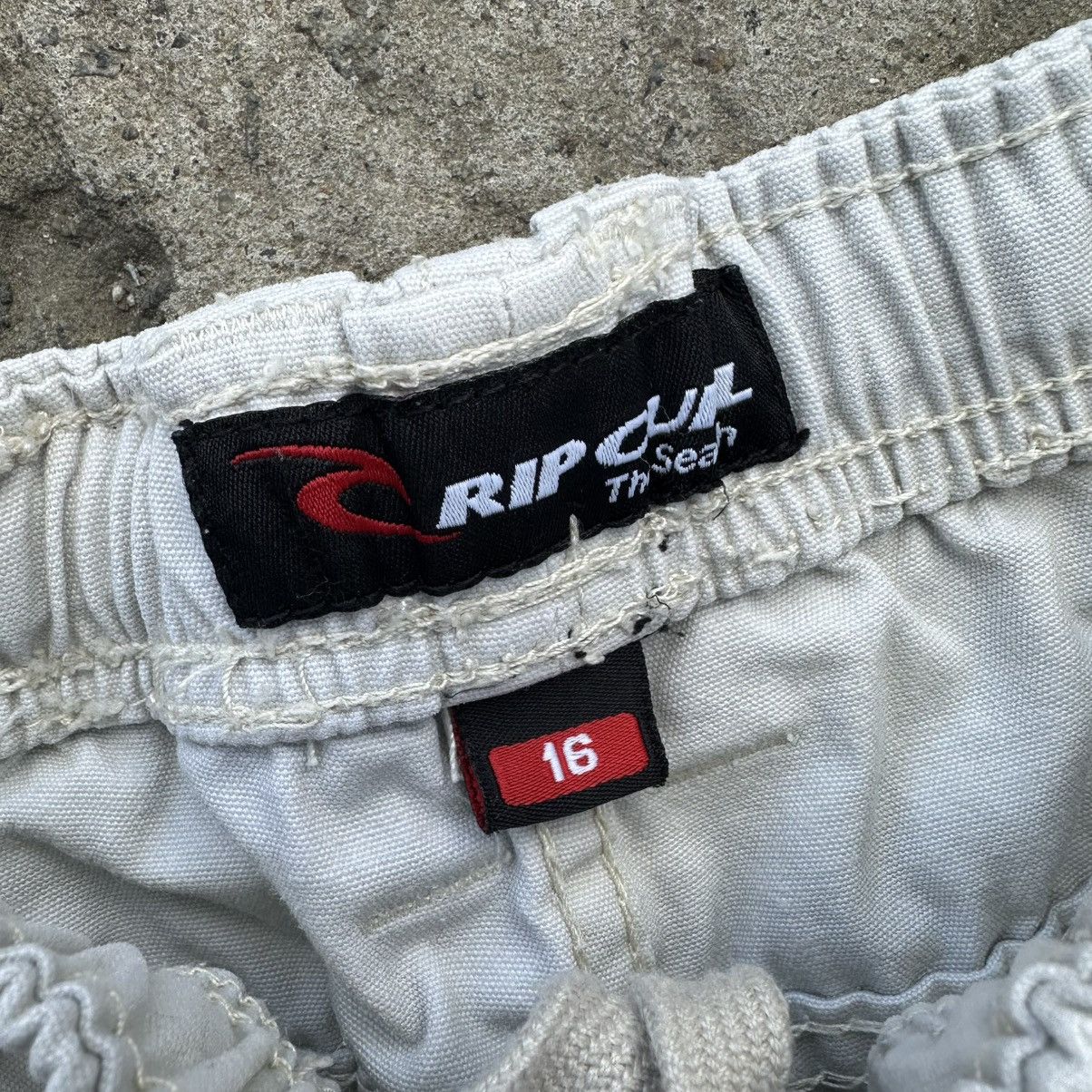 Rip Curl Vintage Surf Style RIP Curl Rap Baggy Shorts Size 32-30 Y2K Size US 32 / EU 48 - 7 Thumbnail