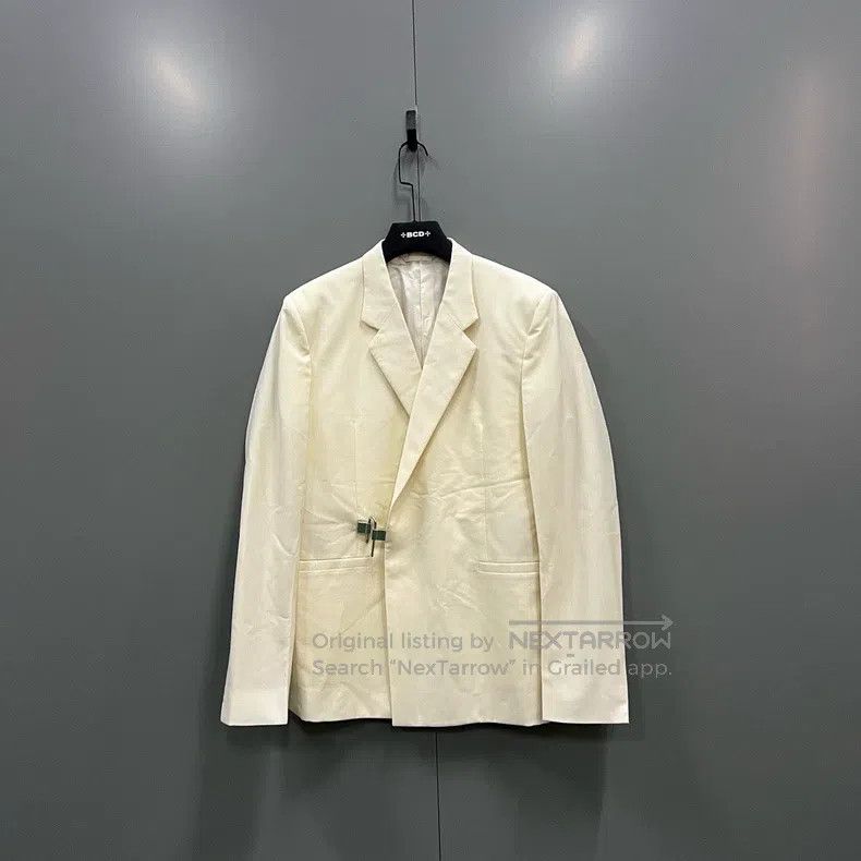 Givenchy Size52 Beige Buckle Suit 52 Size