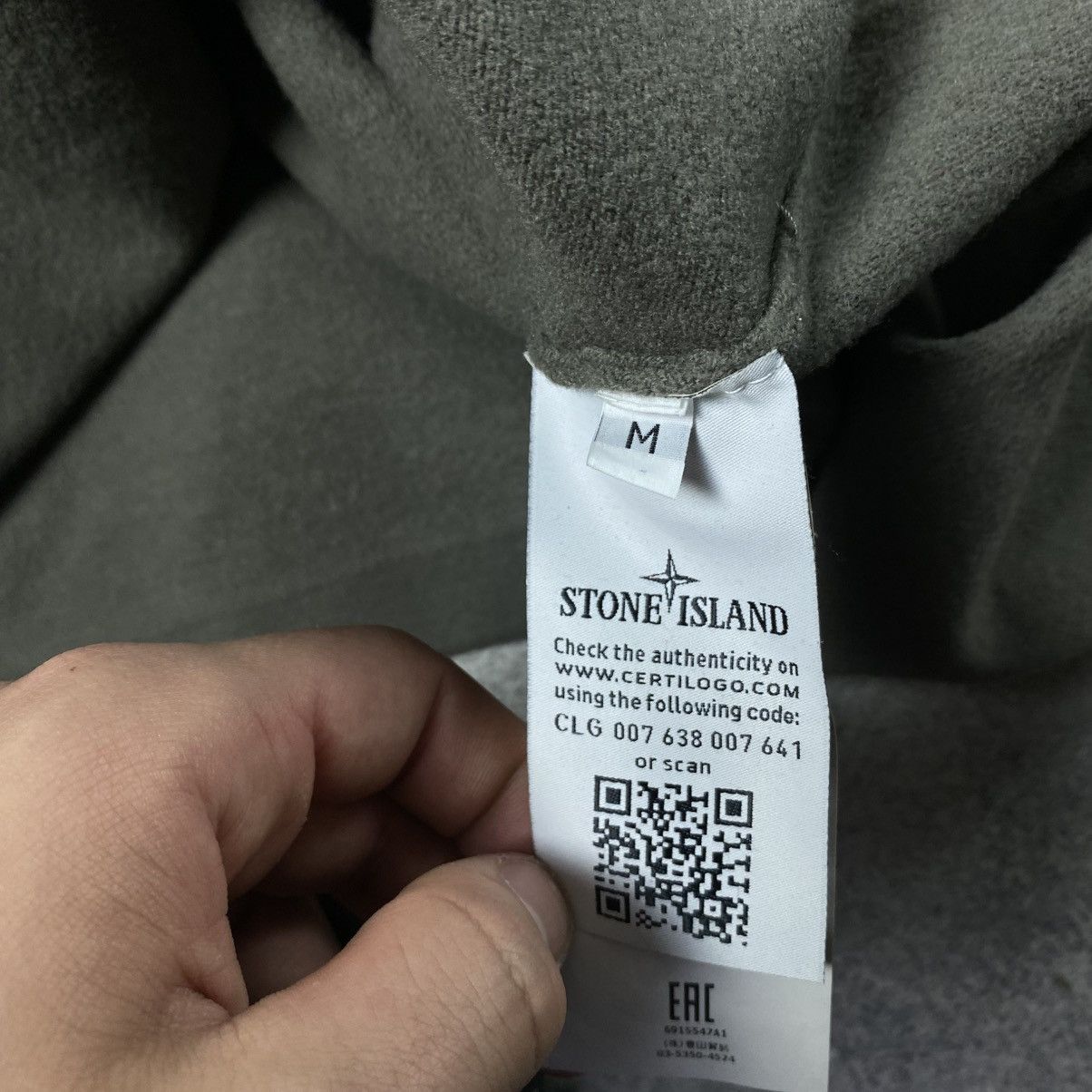Stone Island Stone Island Sweatshirt Crewneck Patch Size US S / EU 44-46 / 1 - 10 Thumbnail