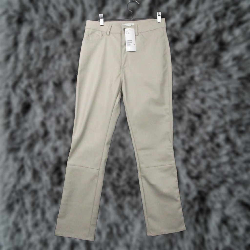 H&M H&M Women's Khaki Pants 6 Faux Leather Beige NWT Khakis Pants Adults Womens Size 28" / US 6 / IT 42 - 1 Thumbnail