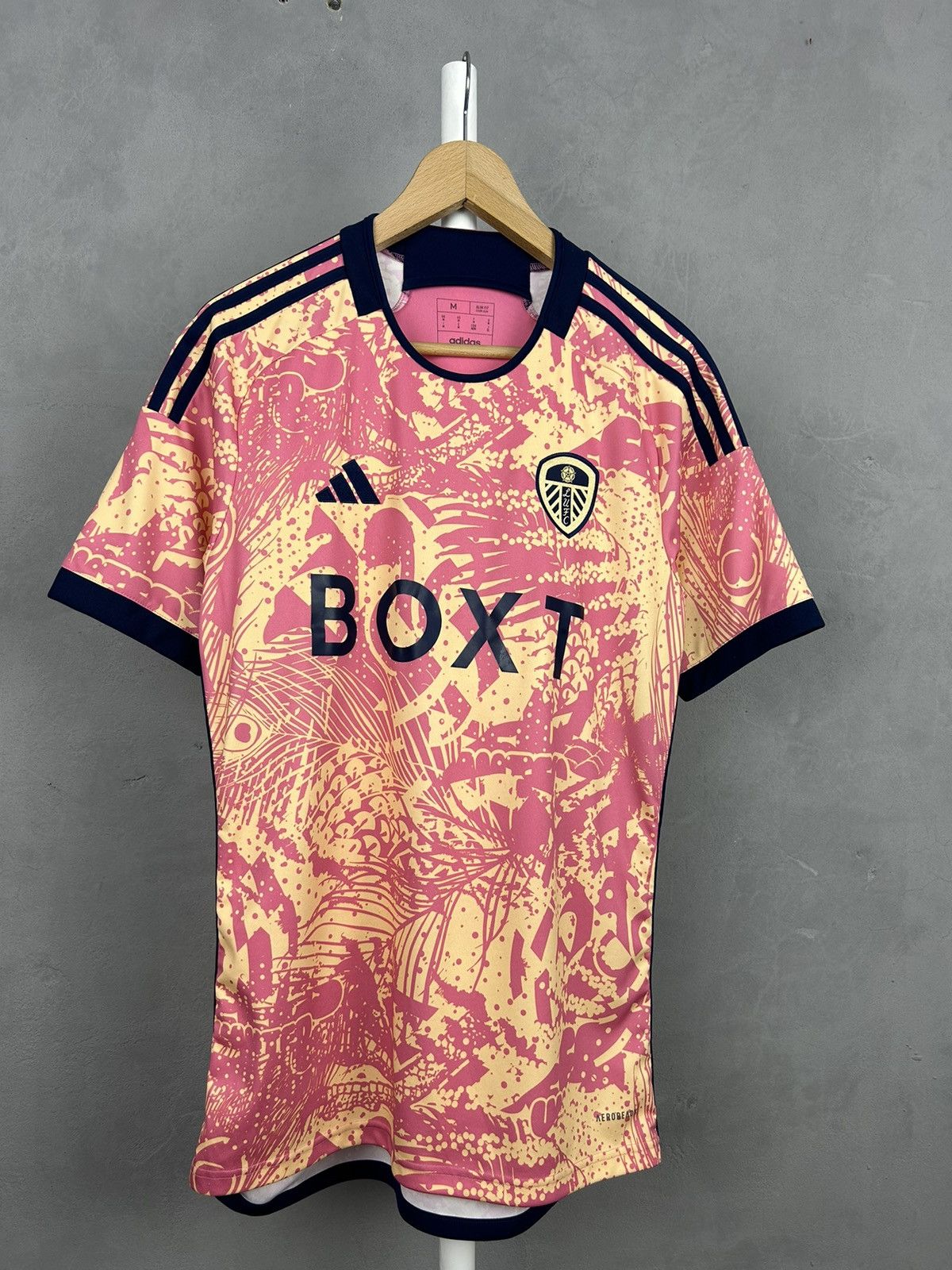 Adidas Leeds United third kit 2023/24 Adidas soccer jersey shirt Size US M / EU 48-50 / 2 - 2 Thumbnail