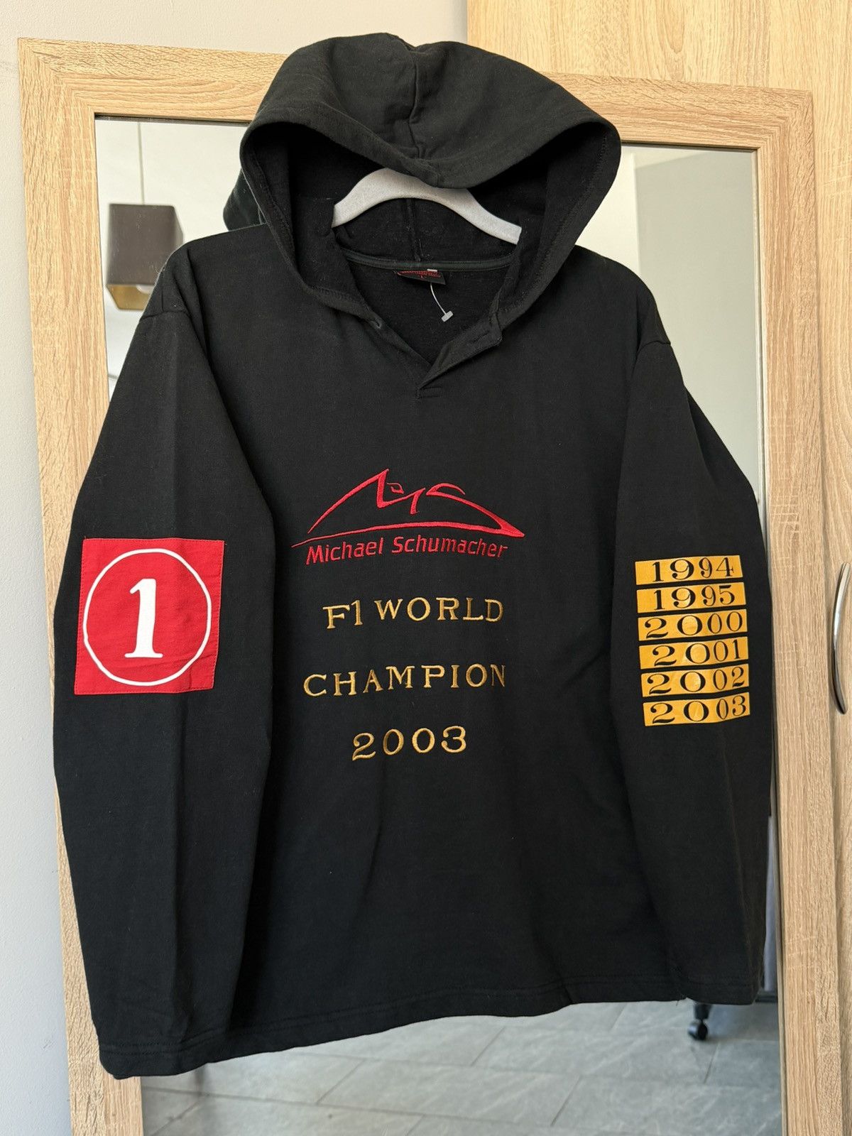 Ferrari Michael Schumacher F1 World Champion 2003 Hoodie ferrari Size US L / EU 52-54 / 3 - 2 Thumbnail