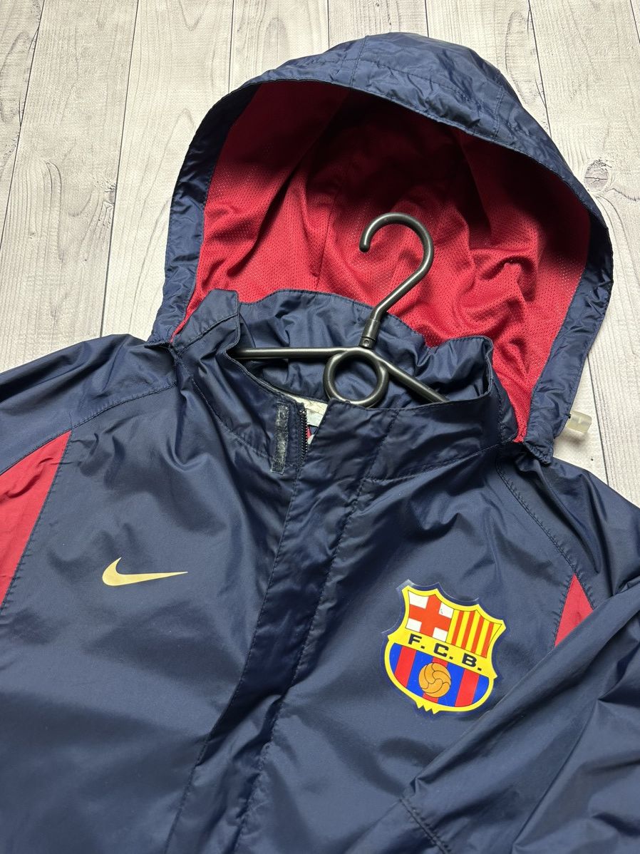 Nike × Vintage Vintage Nike Barcelona soccer jacket logo size S Size US S / EU 44-46 / 1 - 6 Thumbnail