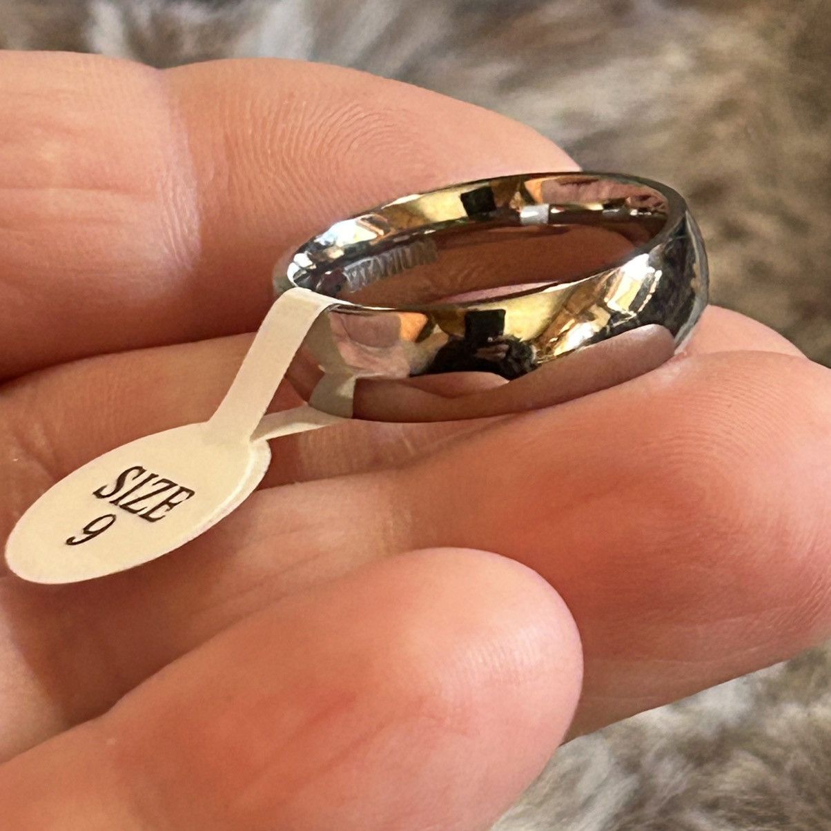 Jewelry Men’s 6mm polished Titanium comfort band wedding ring NIB 9 Size ONE SIZE - 6 Thumbnail