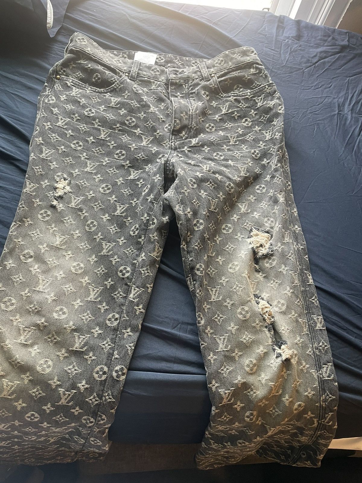 Louis Vuitton × Virgil Abloh Louis Vuitton x Virgil Abloh Jeans Size US 32 / EU 48 - 2 Thumbnail