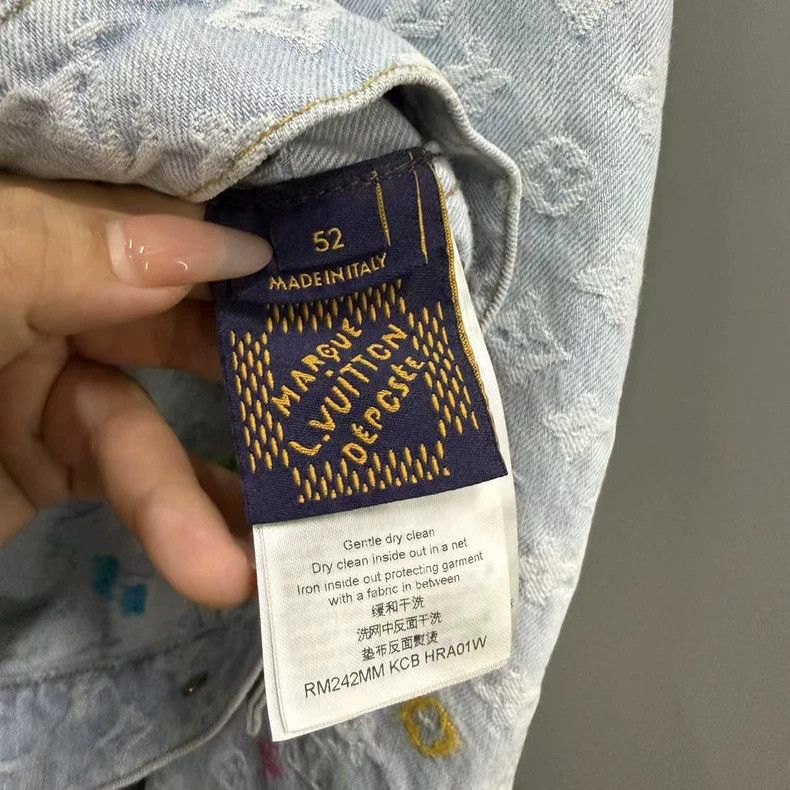 Louis Vuitton Louis Vuitton Blue presbyopic embroidered denim jacket 2501 Size US L / EU 52-54 / 3 - 5 Thumbnail