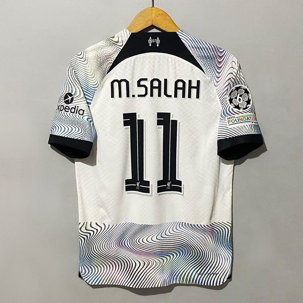 Nike Liverpool 2022-2023 Away Player Issue Jersey Mohamed Salah Size US M / EU 48-50 / 2 - 2 Thumbnail