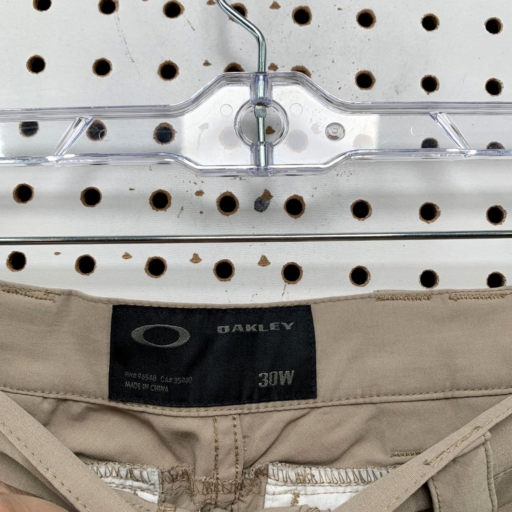 Oakley Oakley Chino Hiking Shorts Mens 30 Khaki Cargo Outdoor Hike 32x11 Size US 30 / EU 46 - 3 Thumbnail