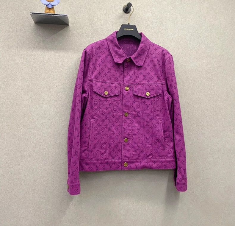 Louis Vuitton Louis Vuitton Purple denim jacket with full logo jacket 250 Size US S / EU 44-46 / 1 - 5 Thumbnail