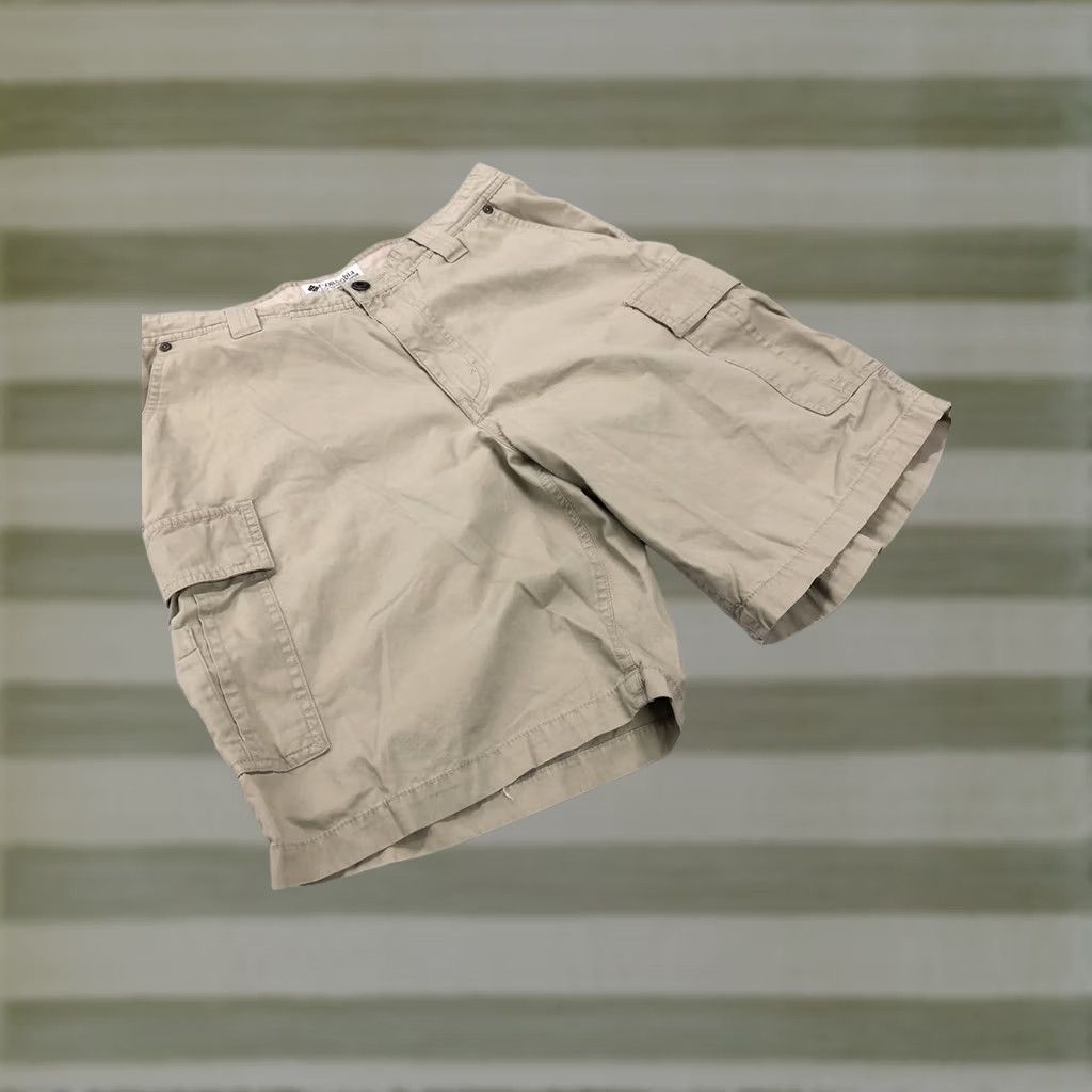 Vintage Columbia Men's Cargo Hiking Shorts Beige Size 34 Lightweight Outdoors Pockets Size US 34 / EU 50 - 1 Thumbnail