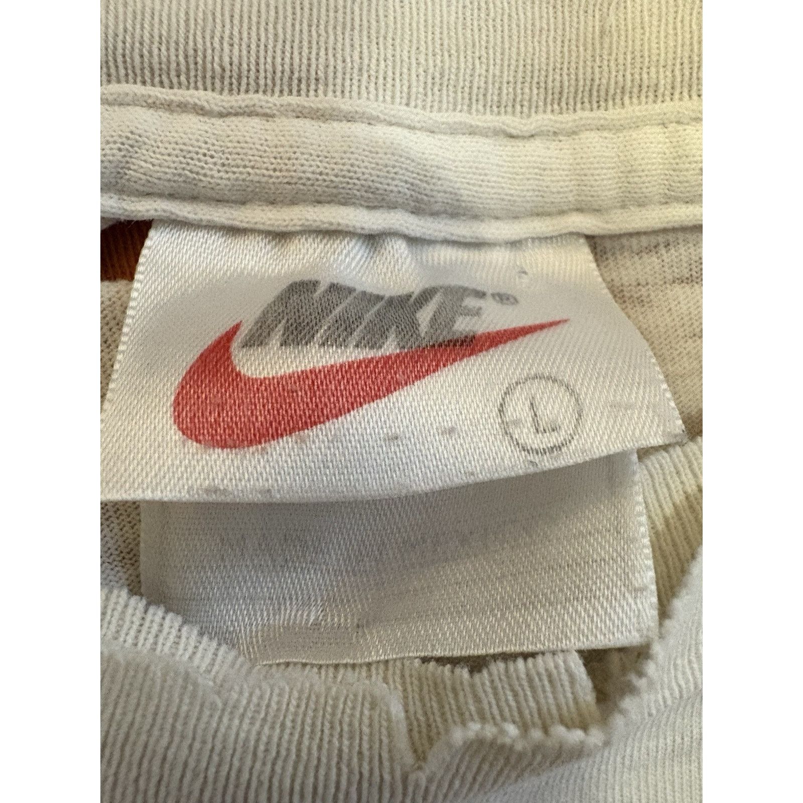 Nike Vintage Nike Air T Shirt Mens Large Short Sleeve Y2K 90s Size US L / EU 52-54 / 3 - 5 Thumbnail
