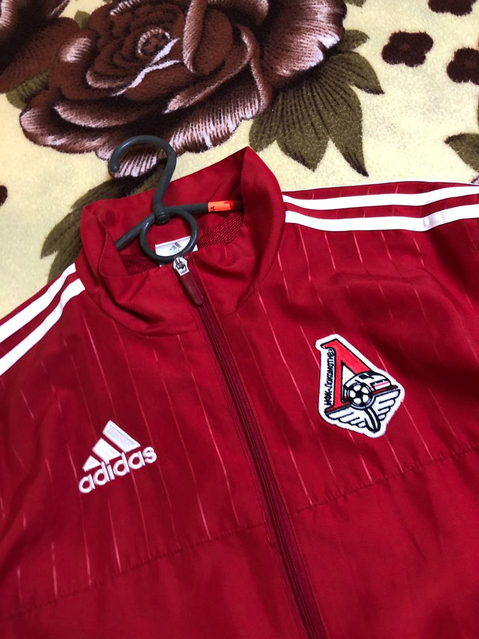 Adidas vintage Adidas logo Y2K jacket red Streetwear Size US S / EU 44-46 / 1 - 4 Thumbnail
