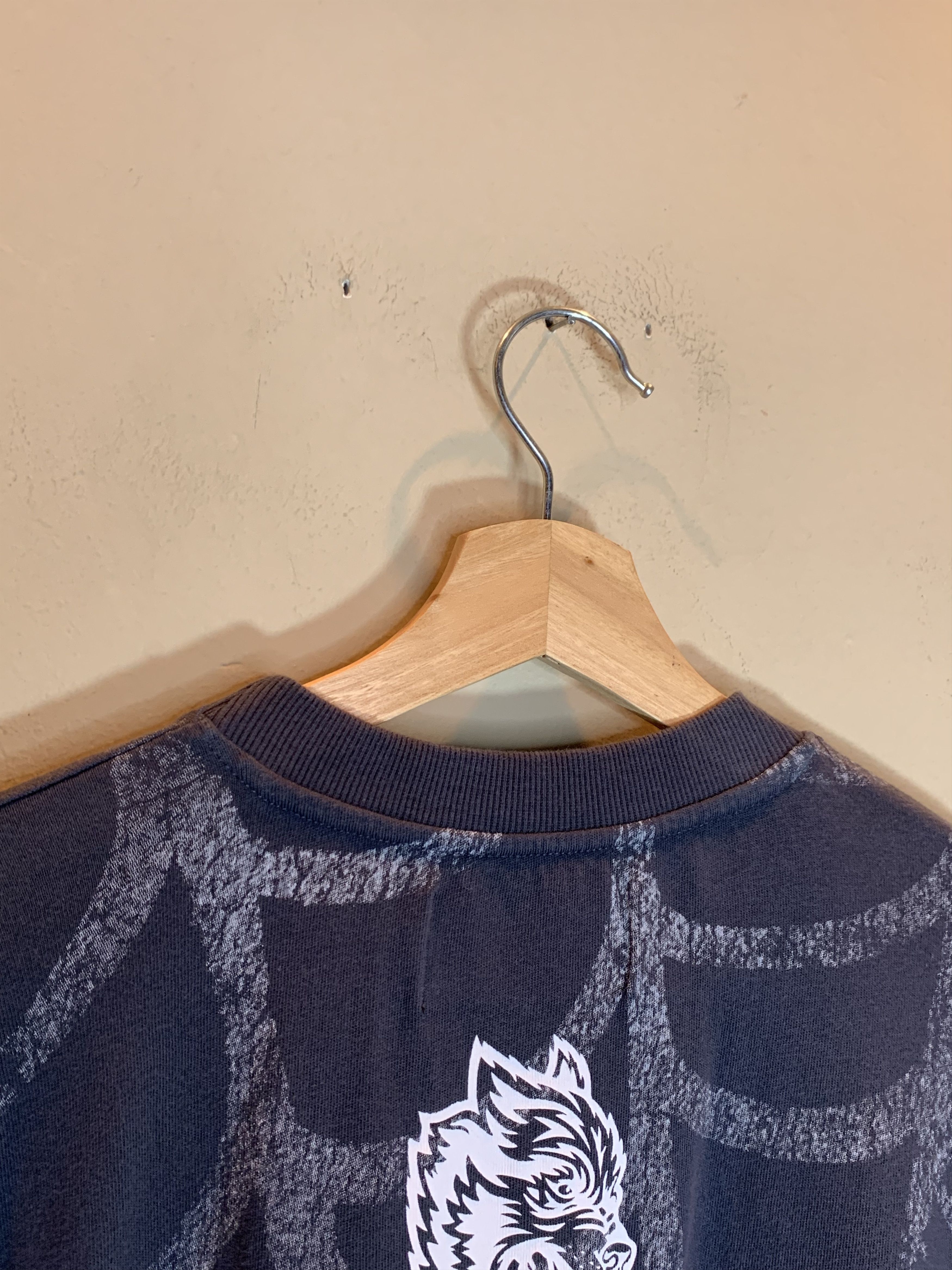 Darc Sport *RARE* Darc Sport Wolves 1603 of 2000 Spider Web T-Shirt Size US M / EU 48-50 / 2 - 6 Thumbnail