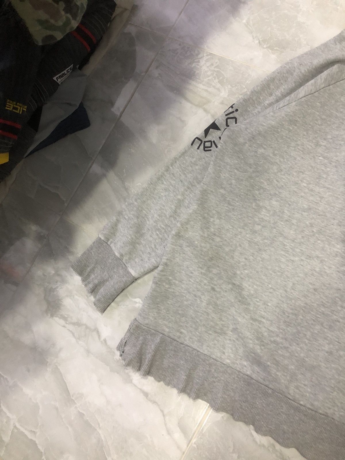 Nautica × Vintage Vintage nautica spell-out logo distressed hoodie Size US S / EU 44-46 / 1 - 17 Thumbnail