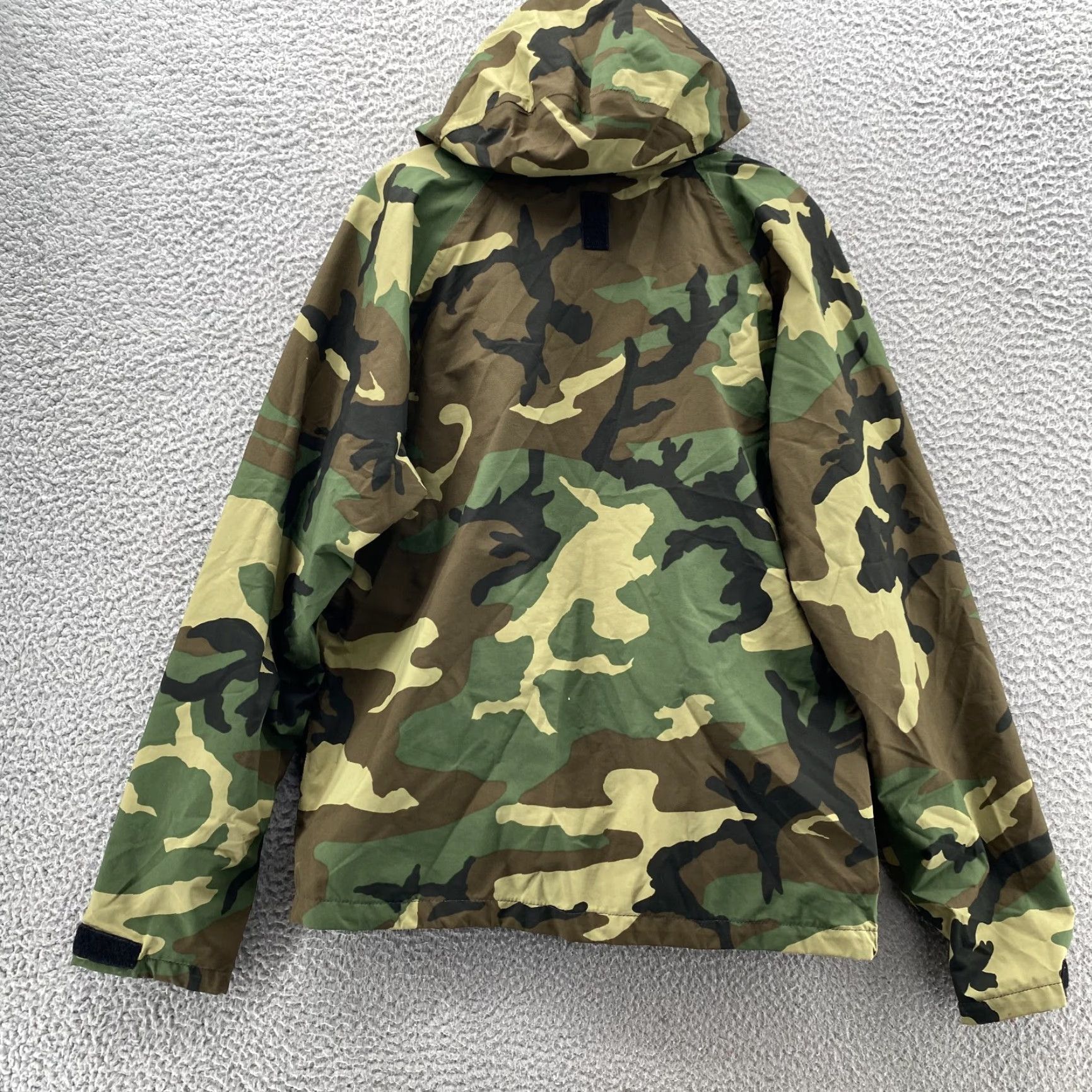 Vintage Military Air Force Jacket Mens Small Weather Field Camo Hunting Military Camping Shirt Size US S / EU 44-46 / 1 - 7 Thumbnail