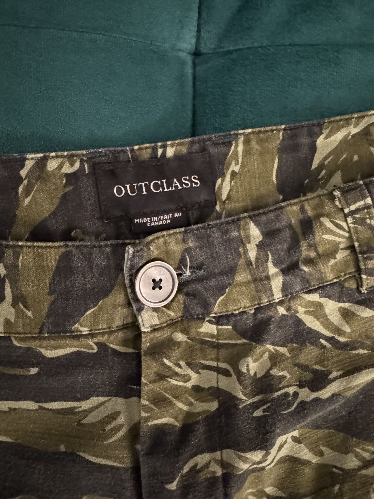 Outclass Outclass Tiger Stripe Camo Cargo Pants Size US 35 - 3 Thumbnail