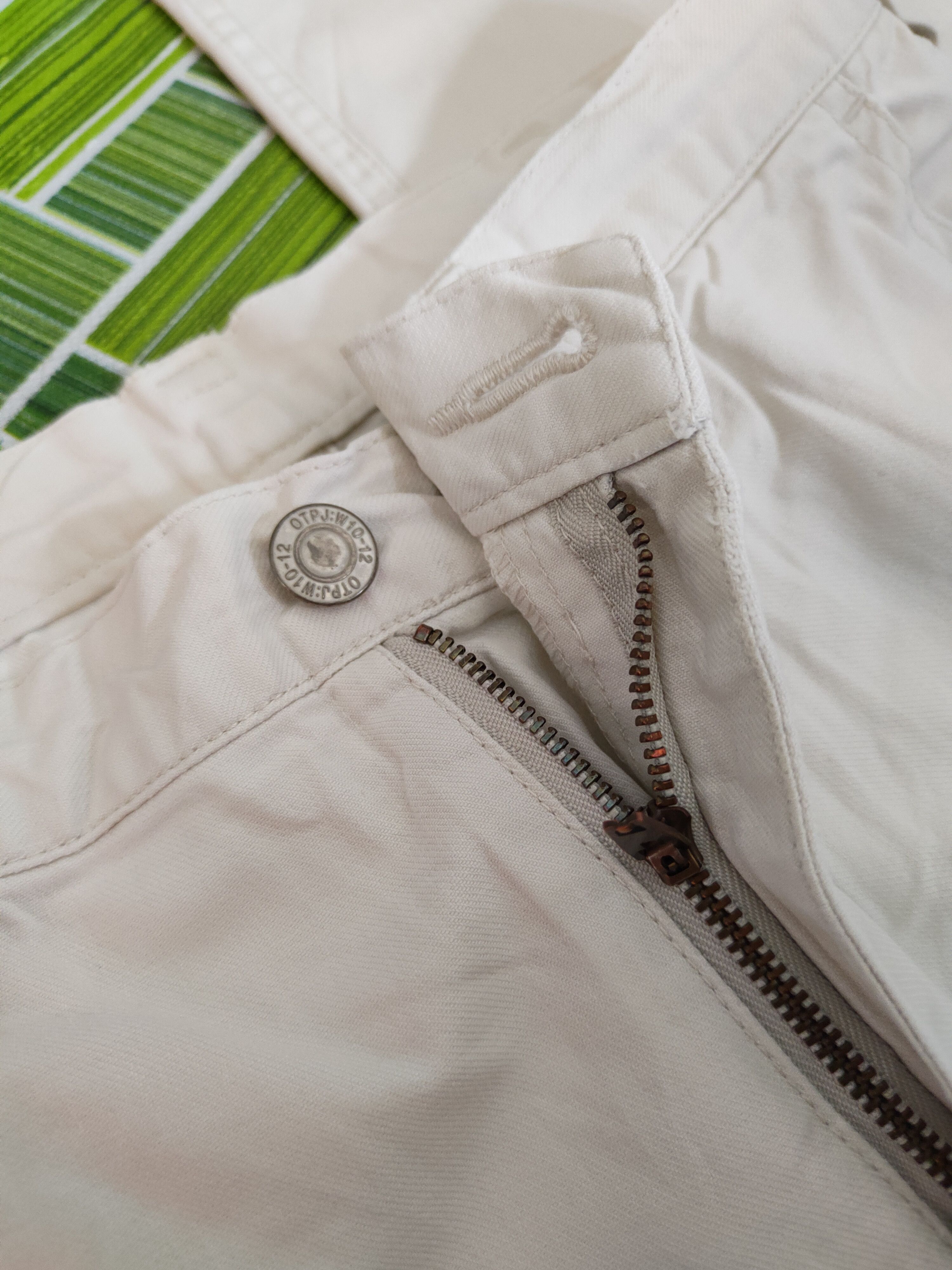 Japanese Brand × Uniqlo Uniqlo White Multipocket Tactical Cargo Pants #S1283 Size US 29 - 13 Thumbnail