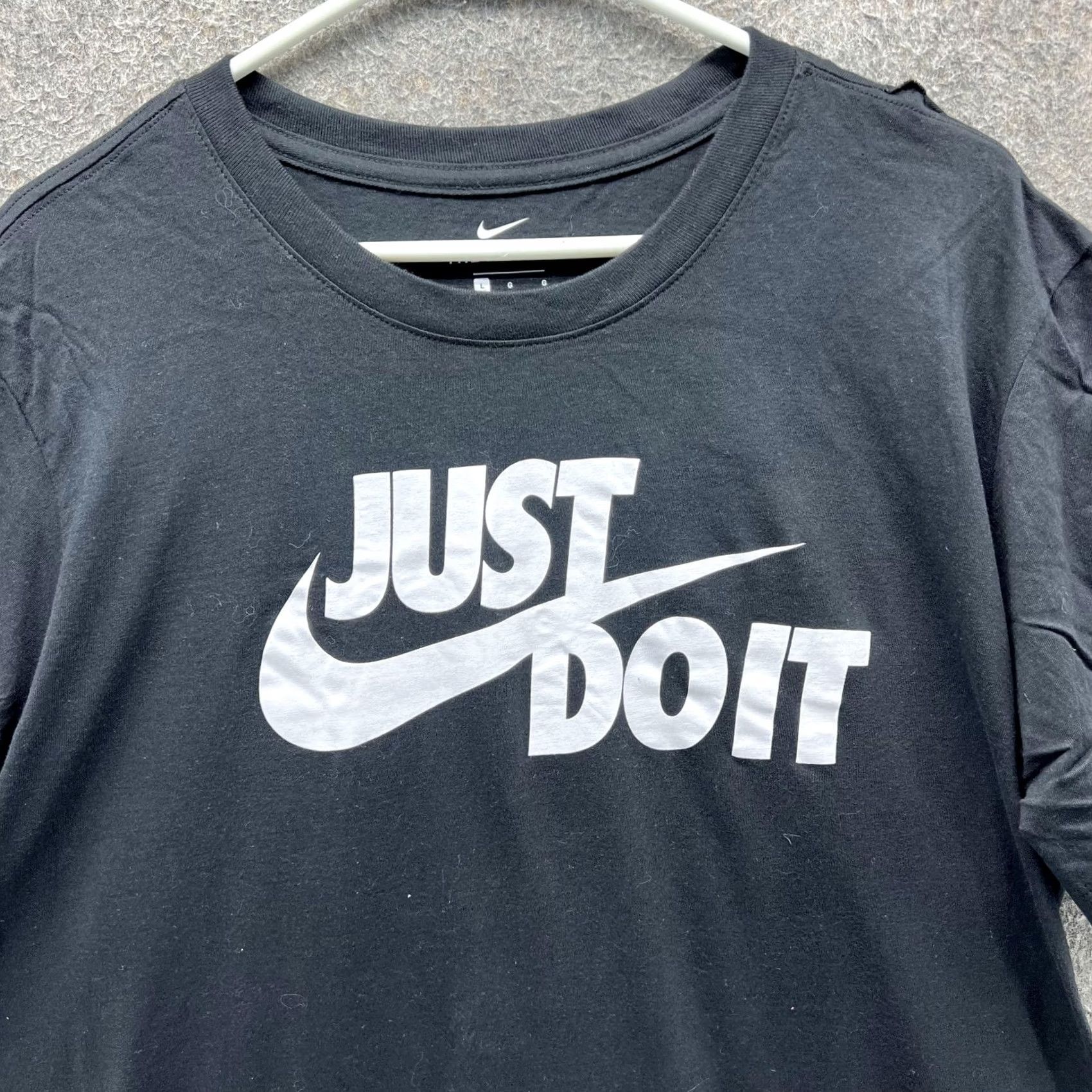 Nike Nike Shirt Mens L Black Just Do It Swoosh Logo Graphic Tee T-Shirt Athletic Size US L / EU 52-54 / 3 - 4 Thumbnail