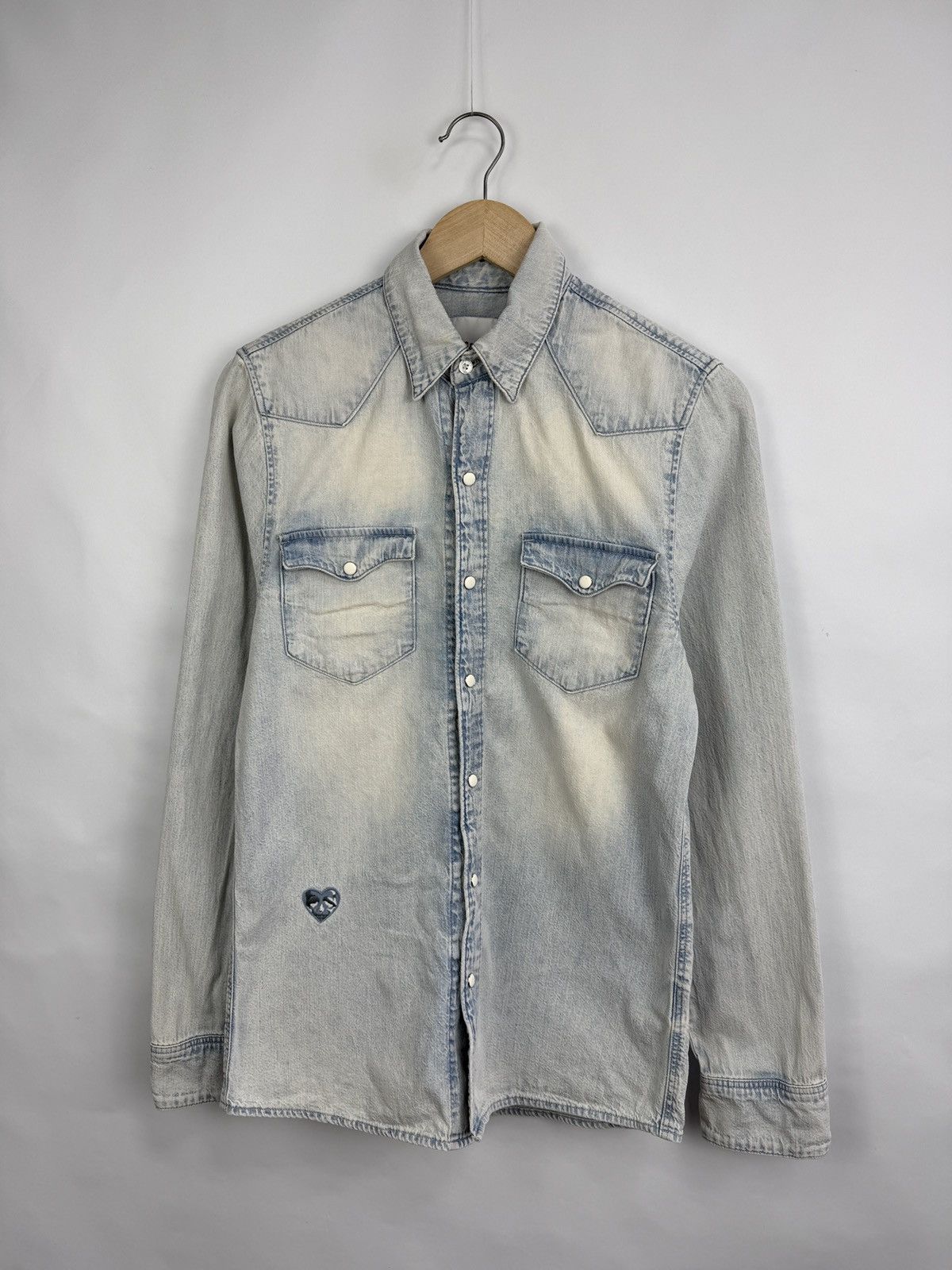 Zadig & Voltaire 🇫🇷 Y2K Zadig & Voltaire Skull Heart Happy Jeans Shirt Retro Size US S / EU 44-46 / 1 - 2 Thumbnail