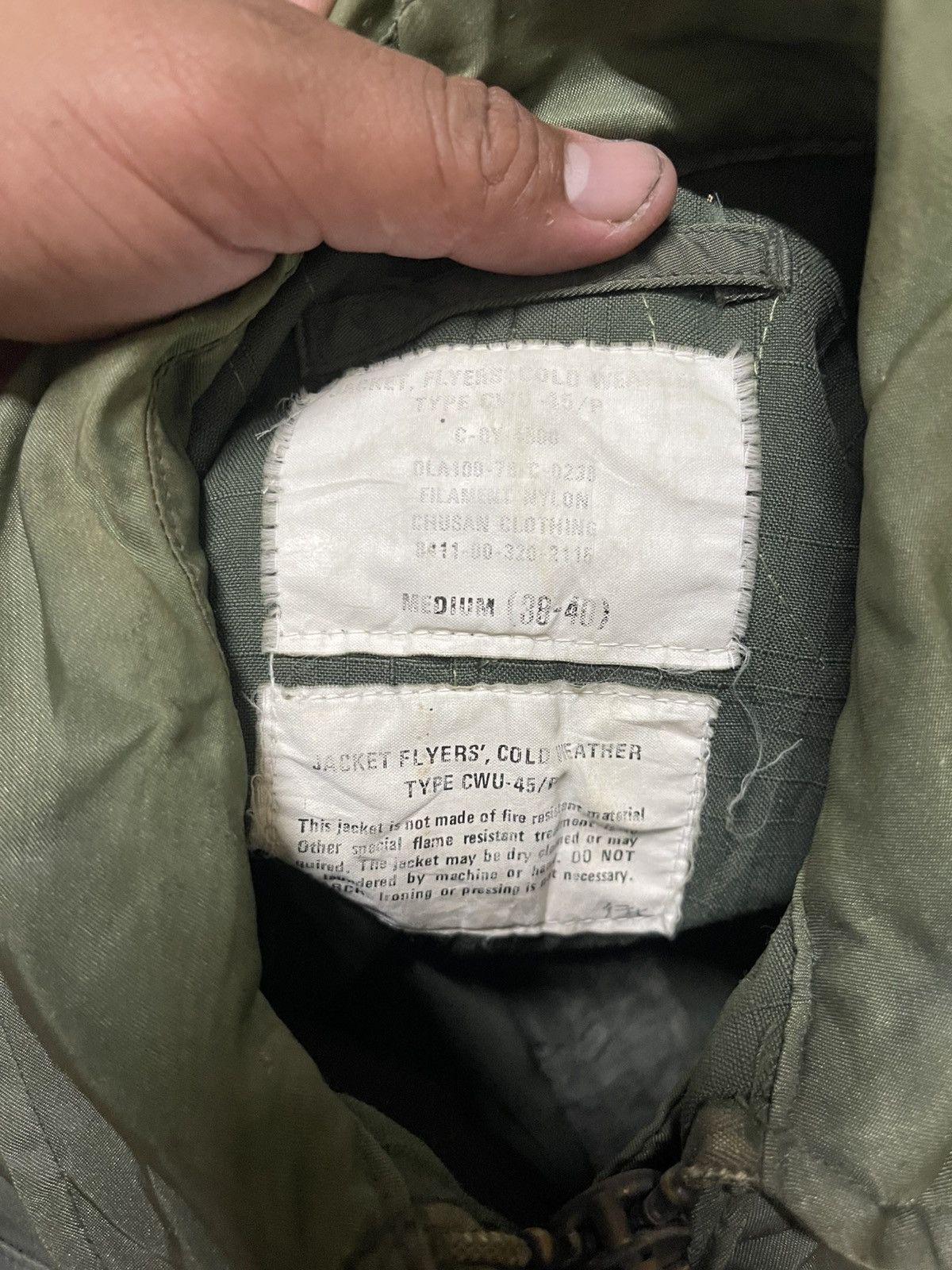 Schott Vintage 80s/90s USAF CWU-45/P Flight Jacket Military Bomber Size US M / EU 48-50 / 2 - 10 Thumbnail