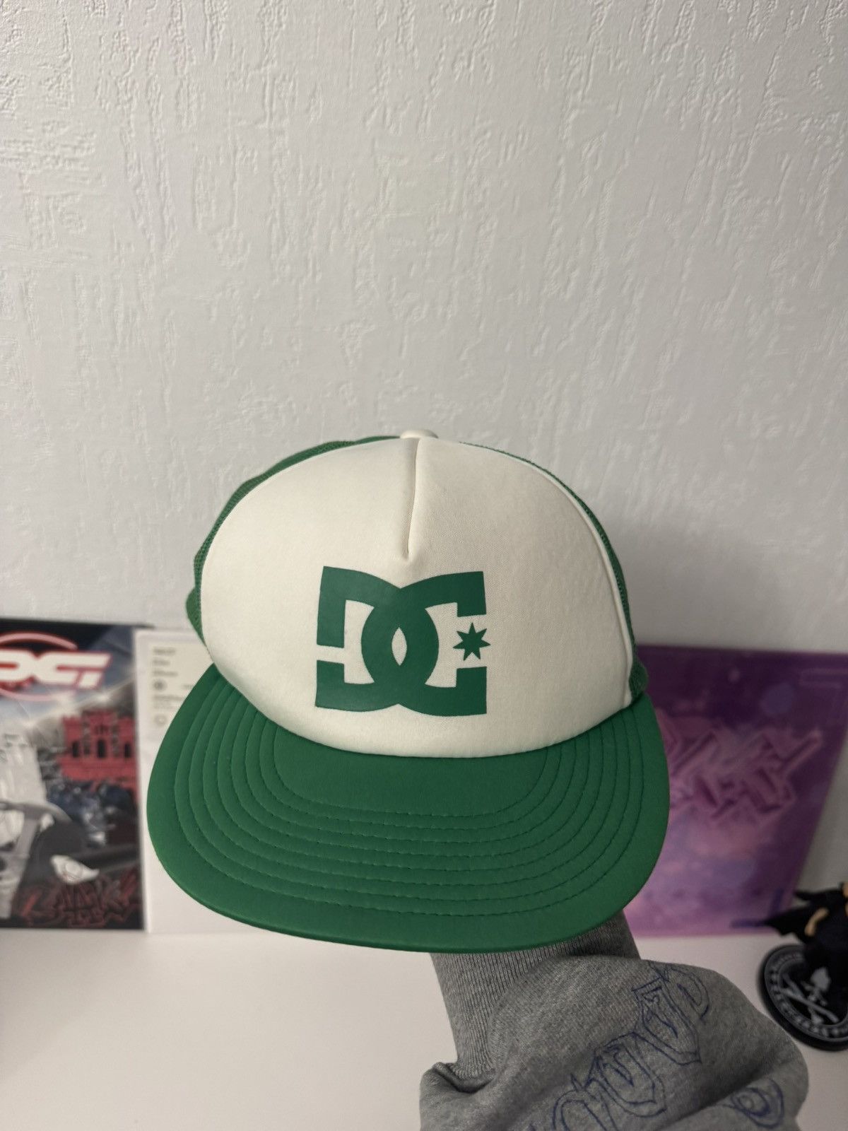 DC DC Shoes Green White Logo Trucker Cap streetwear Y2K Size ONE SIZE - 4 Thumbnail