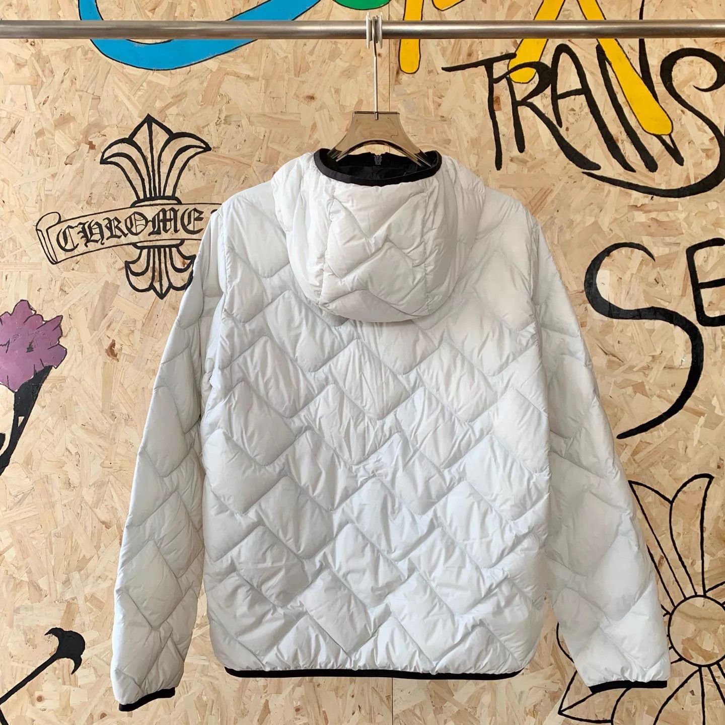 Moncler Moncler Bimont 25 New White Men's Short Solid Down Jacket Size US L / EU 52-54 / 3 - 6 Thumbnail