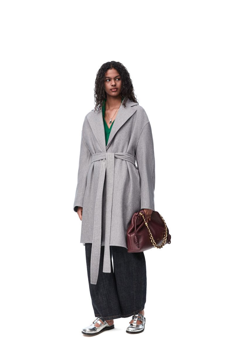 Loewe o1in1g0426 Pebble Coat in Wool and Cashmere in Light Grey Size M / US 6-8 / IT 42-44 - 3 Thumbnail