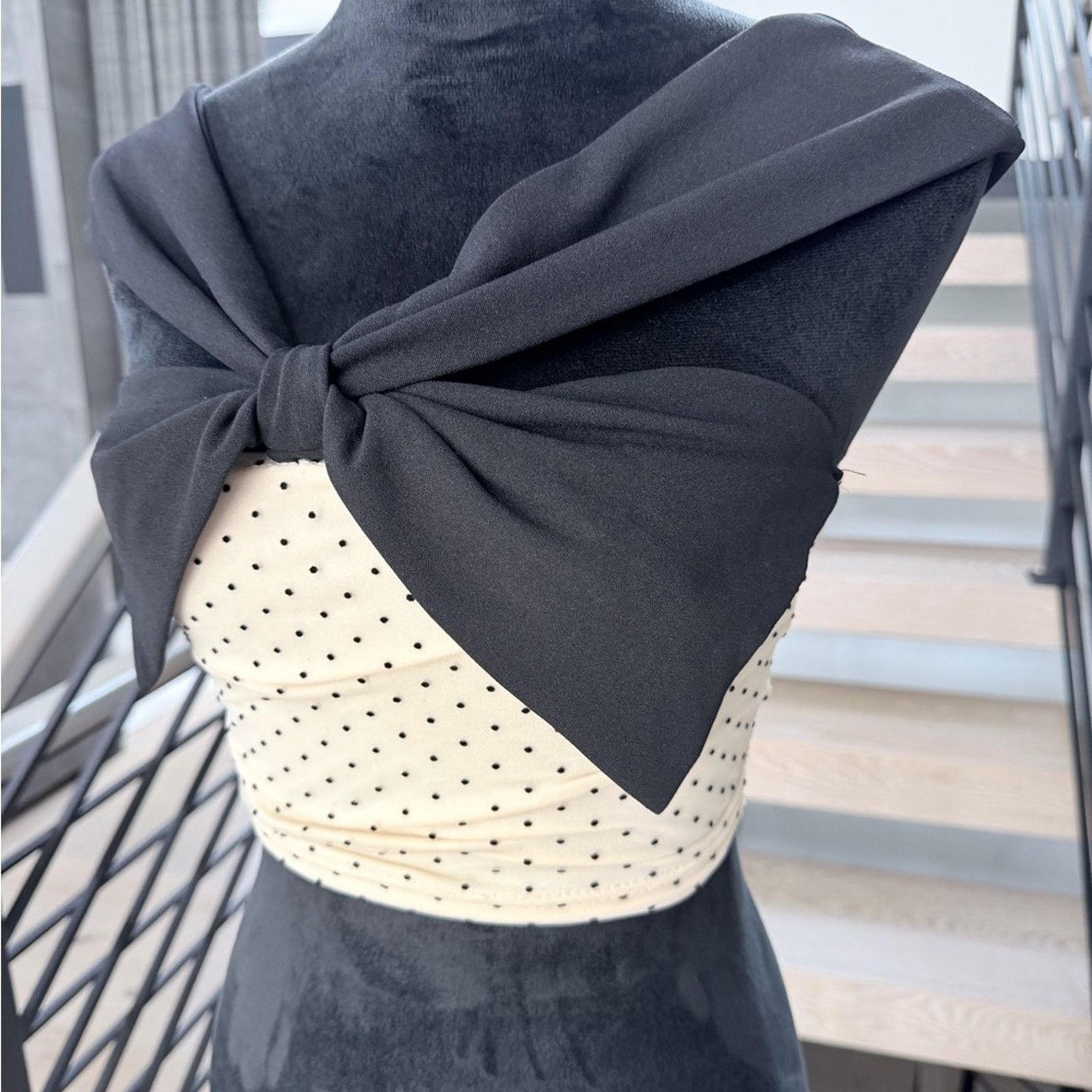 Other Y2K Pinup Black and Cream Polka Dot off shoulder Top w a bow Size S / US 4 / IT 40 - 6 Thumbnail