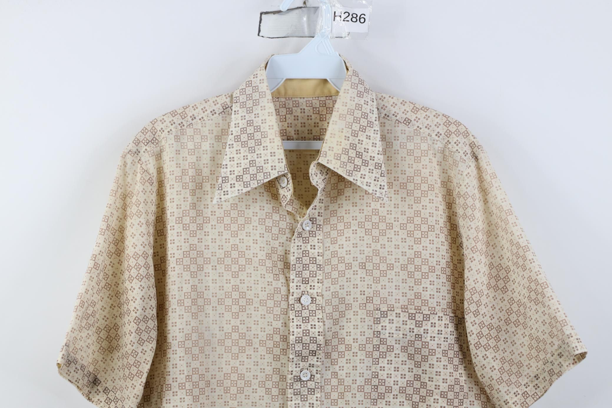 Vintage Vintage 70s Mid Century Modern MCM Dagger Button Shirt Size US M / EU 48-50 / 2 - 2 Thumbnail