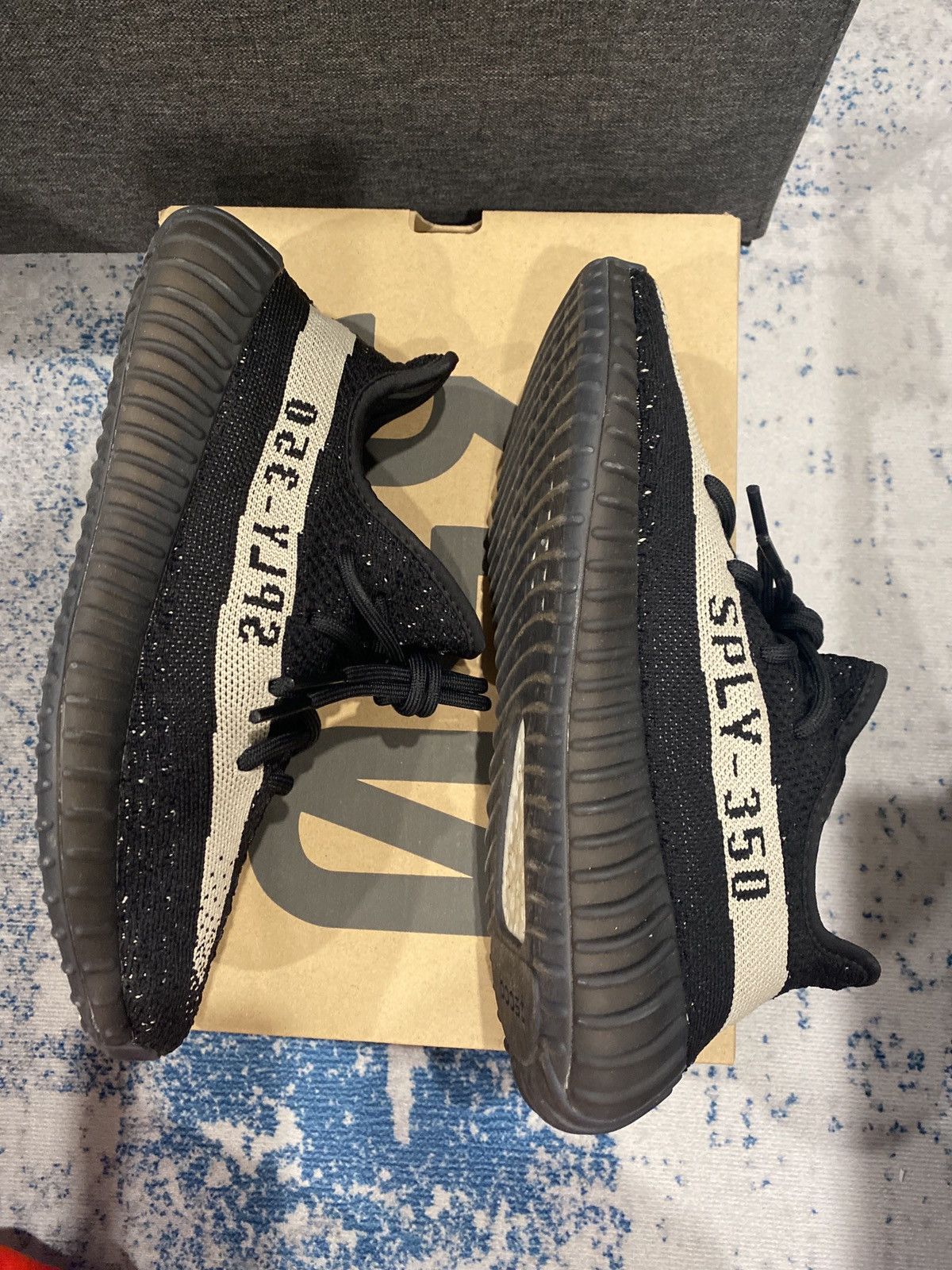 Yeezy Yeezy Boost 350 V2 Oreo Black/White Size US 6.5 / EU 39-40 - 5 Thumbnail