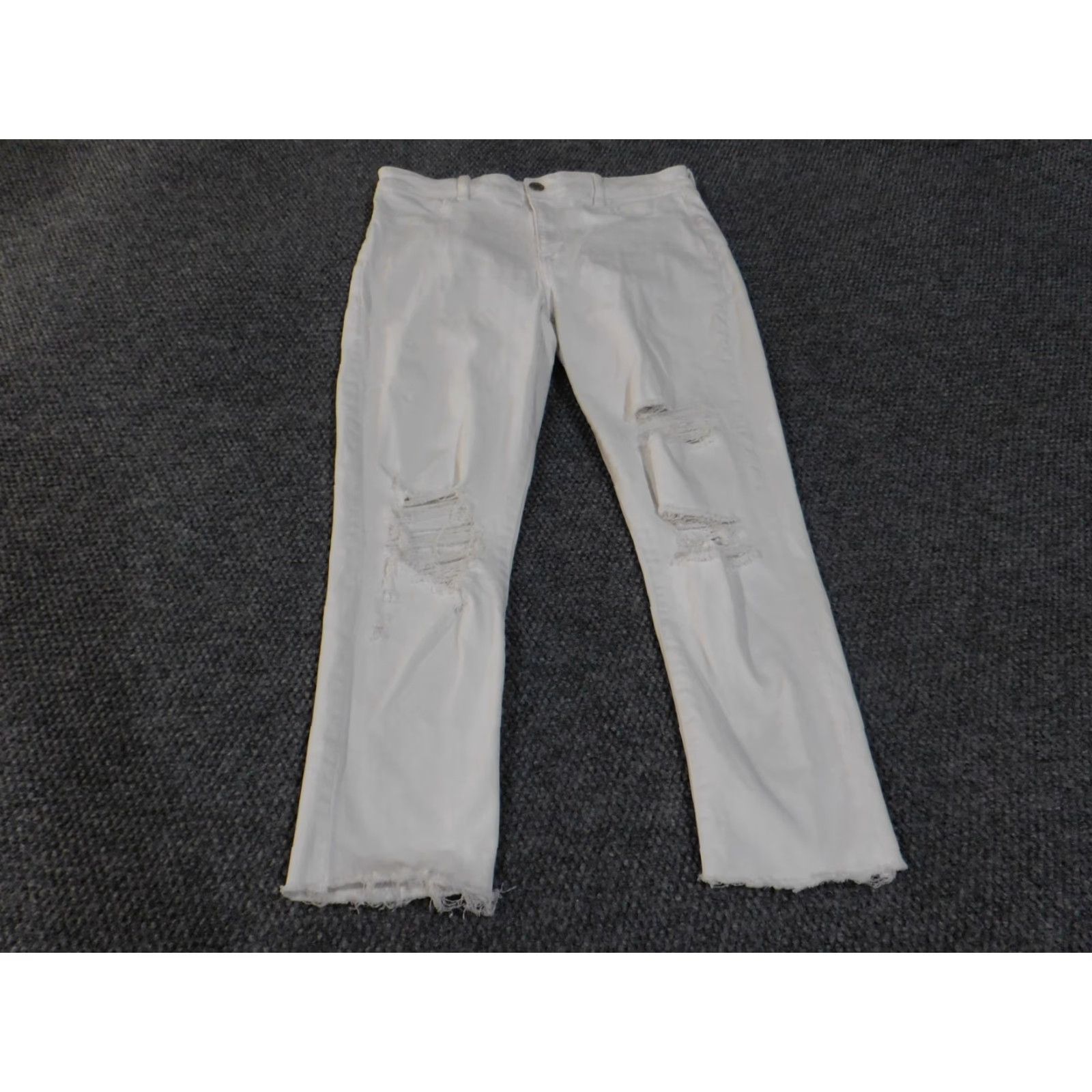 Vintage American Eagle Jeans Women 16 Long White Hi-Rise Jegging Distressed Frayed Hem Womens Size 38" / US 16 / IT 52 - 2 Thumbnail