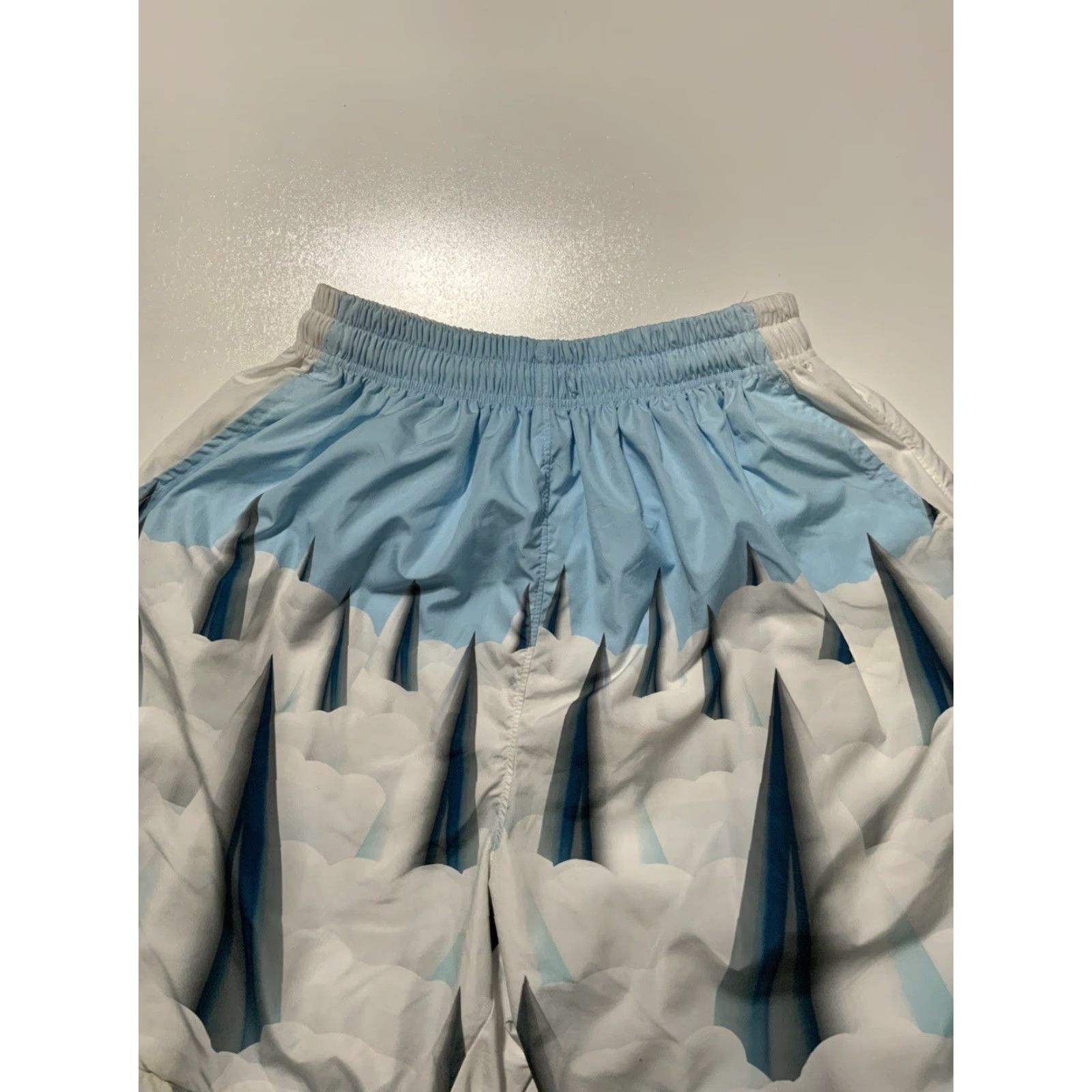 Vintage Keenkeee Keenkee Stalagmite Thorn Cloud Polyester Swim Trunk Board Shorts Sz. L Blue Mens Board Shorts Lined Swim Bottoms Stained Pre-owned Size US 33 - 6 Thumbnail
