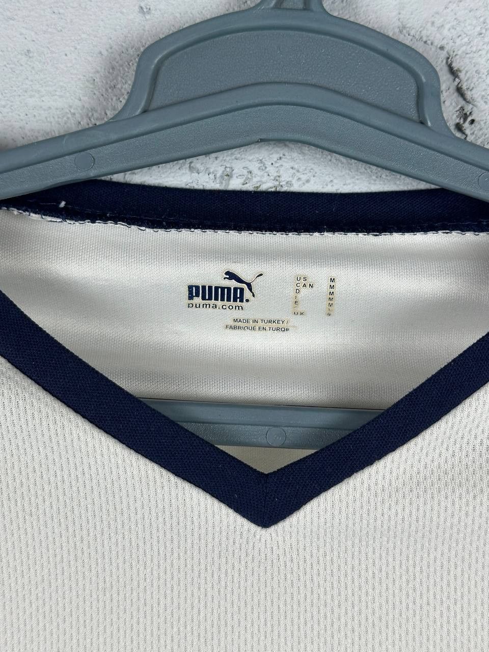 Puma × Vintage VERY RARE PUMA FC TOTTENHAM HOTSPUR ENGLAND SOCCER JERSEY Size US M / EU 48-50 / 2 - 10 Thumbnail