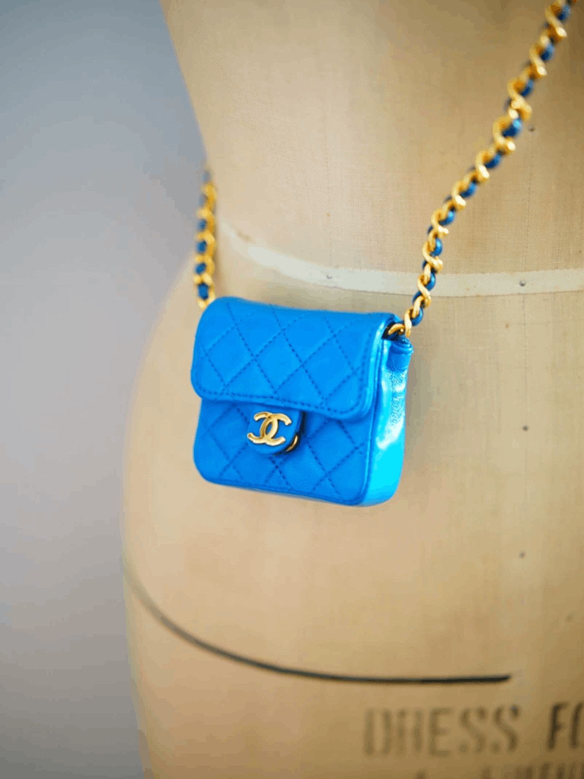 Chanel Vintage Vhanel Mini Shoulder Bag Size ONE SIZE - 1 Thumbnail